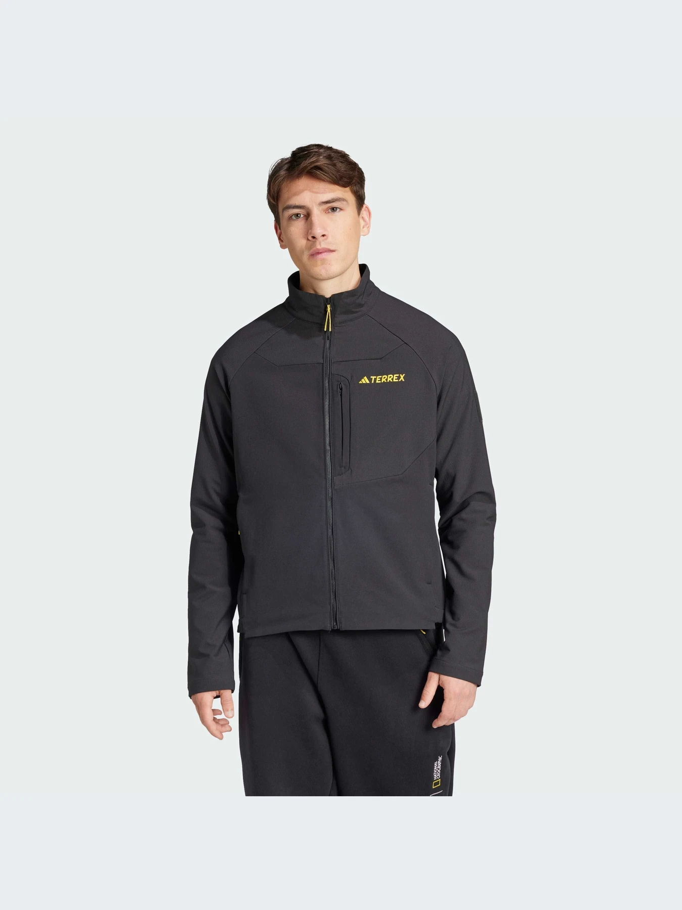 Куртки та дублянки Adidas модель IX7920 Куртки та дублянки Adidas модель IX7920 Фото