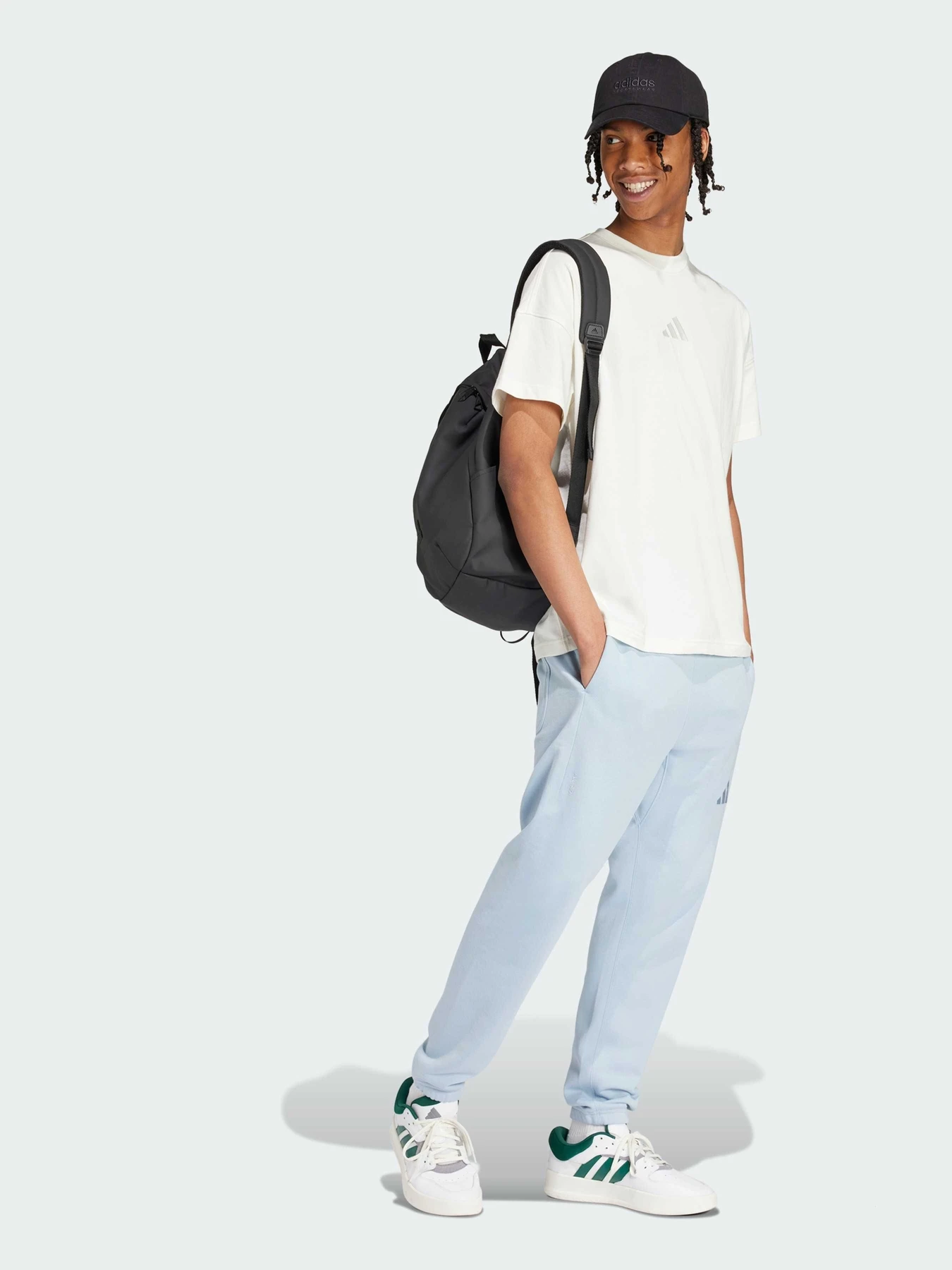 Футболки і поло Adidas модель IV5217 Футболки і поло Adidas модель IV5217 Фото