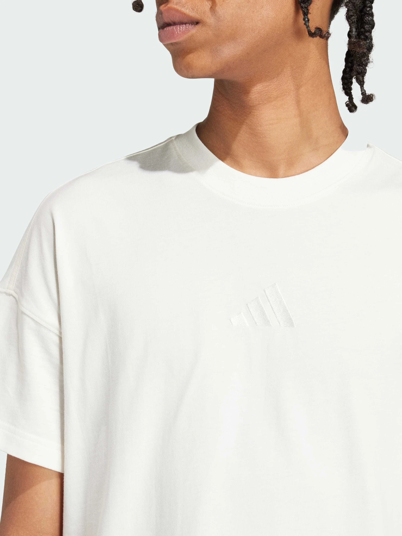 Футболки і поло Adidas модель IV5217 Футболки і поло Adidas модель IV5217 Фото