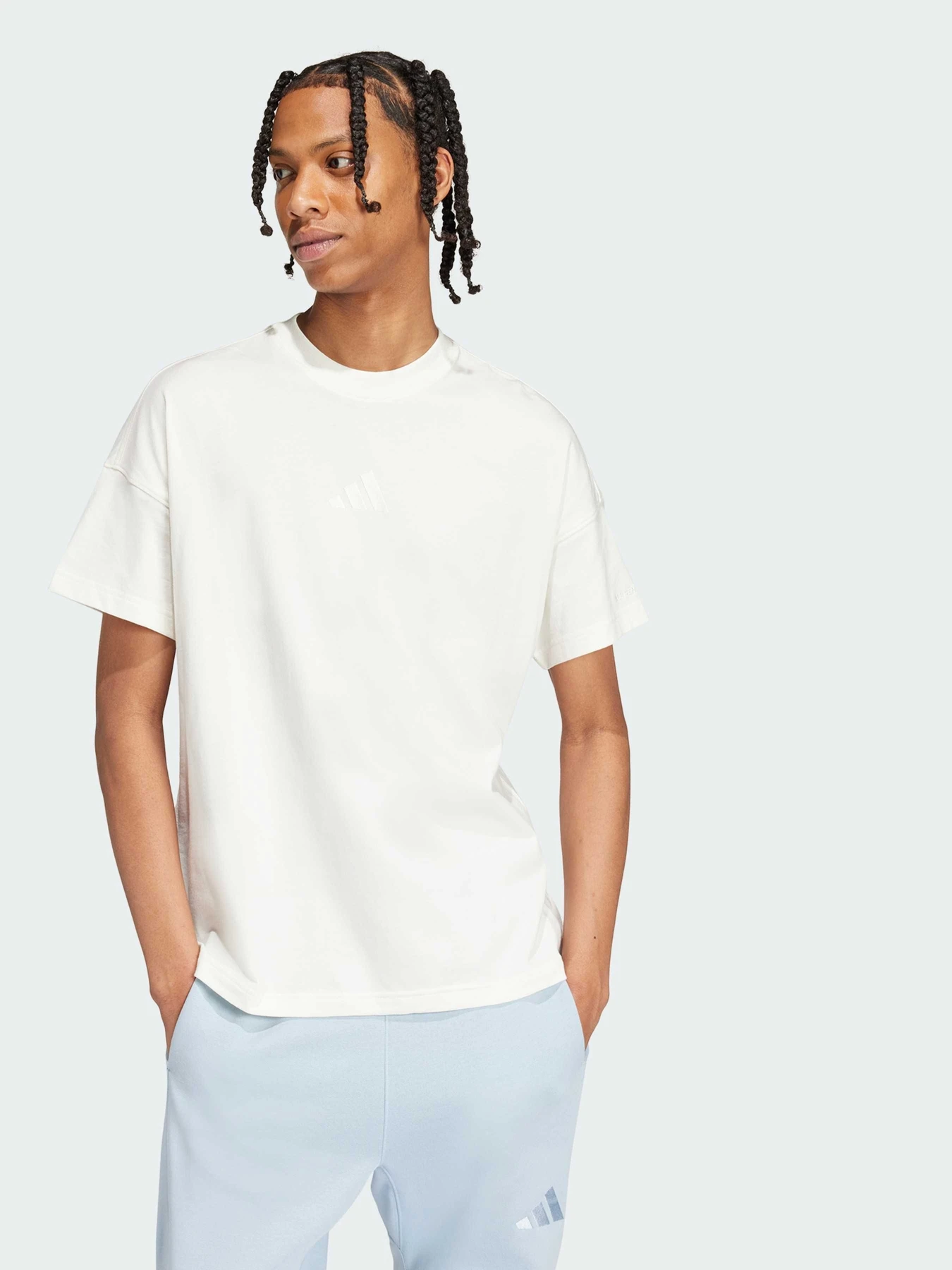 Футболки і поло Adidas модель IV5217 Футболки і поло Adidas модель IV5217 Фото