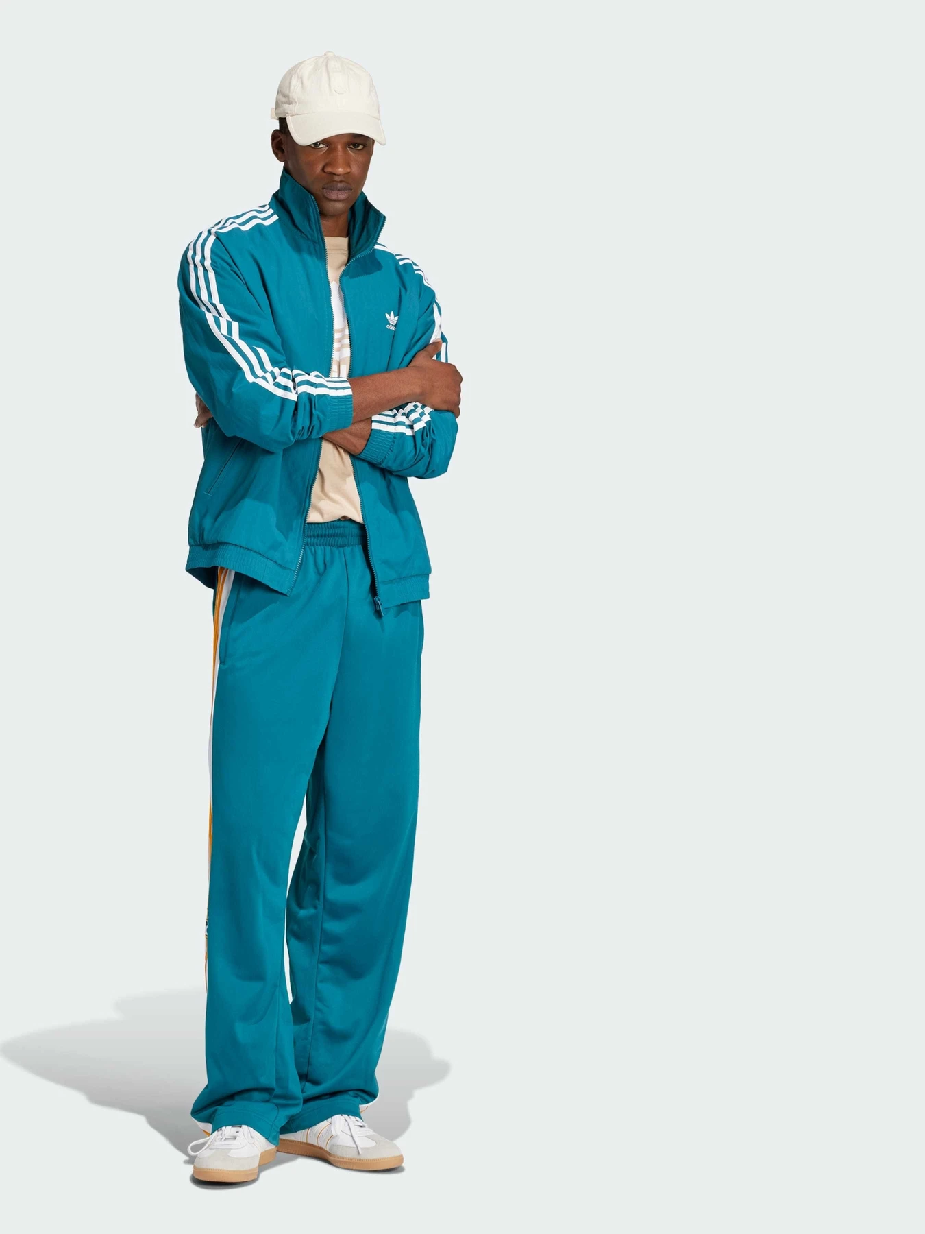 Брюки Adidas Adicolor модель IY9932 Фото