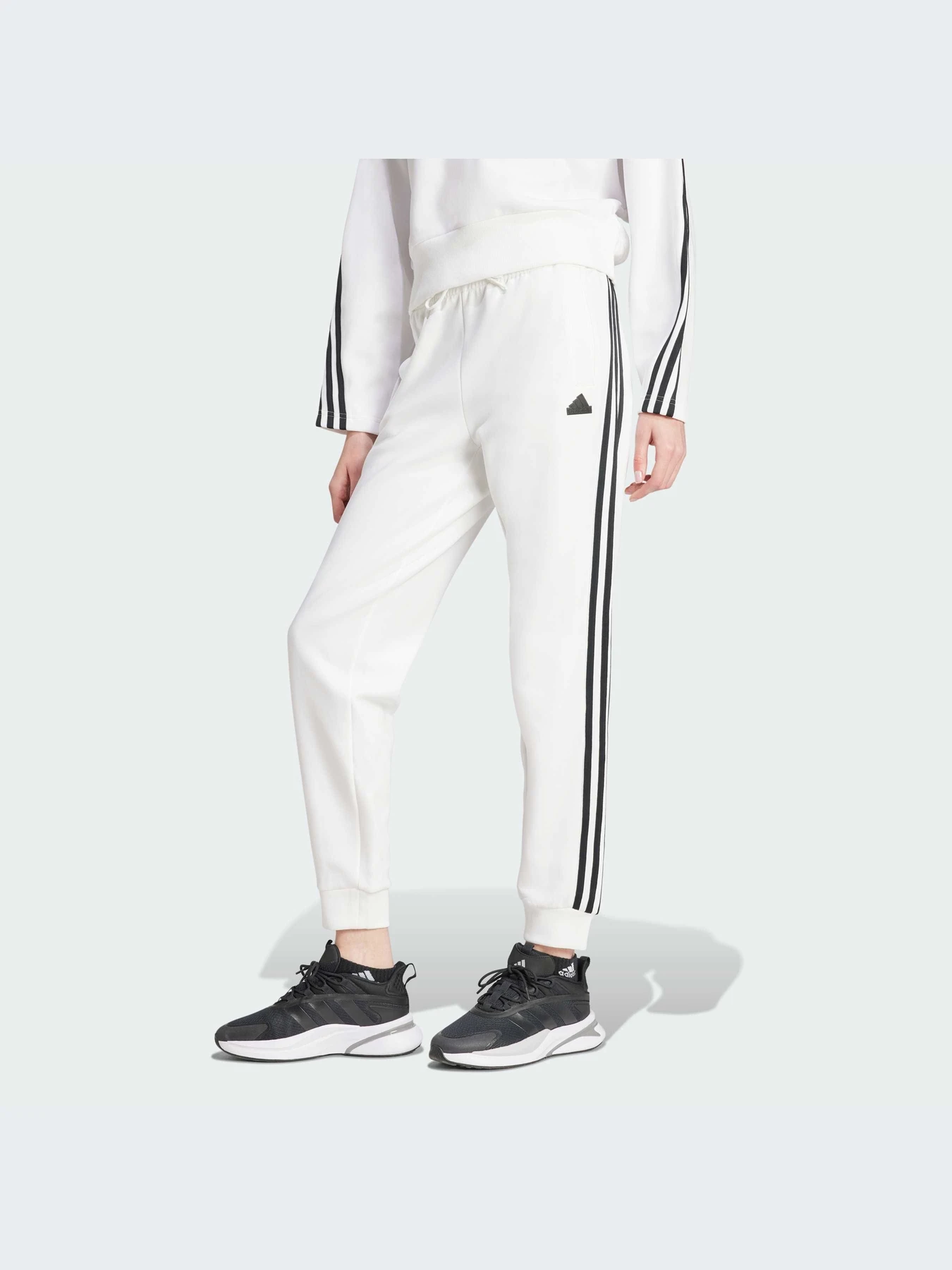 Брюки Adidas 3 Stripes модель IY5321 Брюки Adidas 3 Stripes модель IY5321 Фото