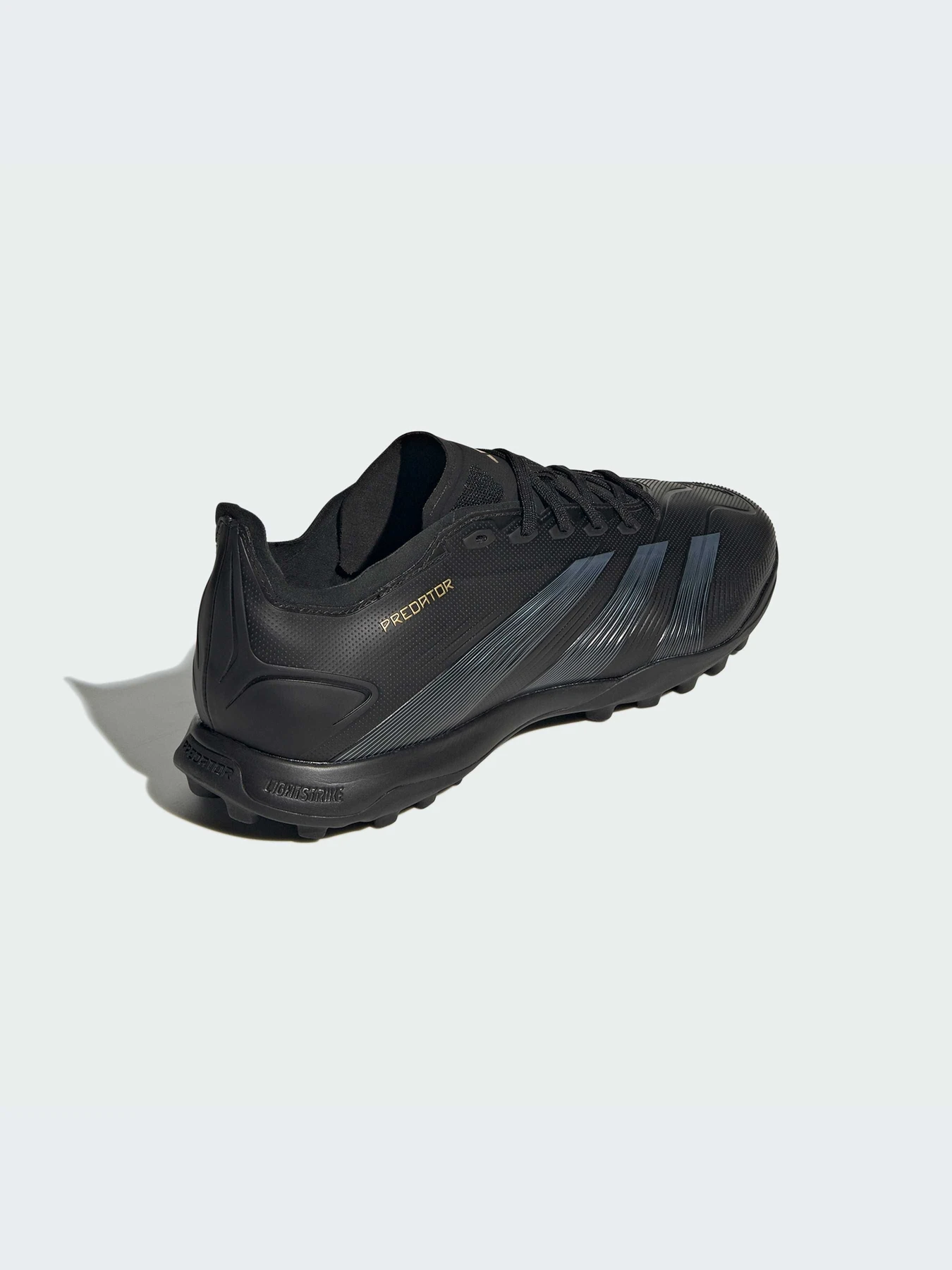 Кроссовки Adidas Predator модель IF6377 Фото