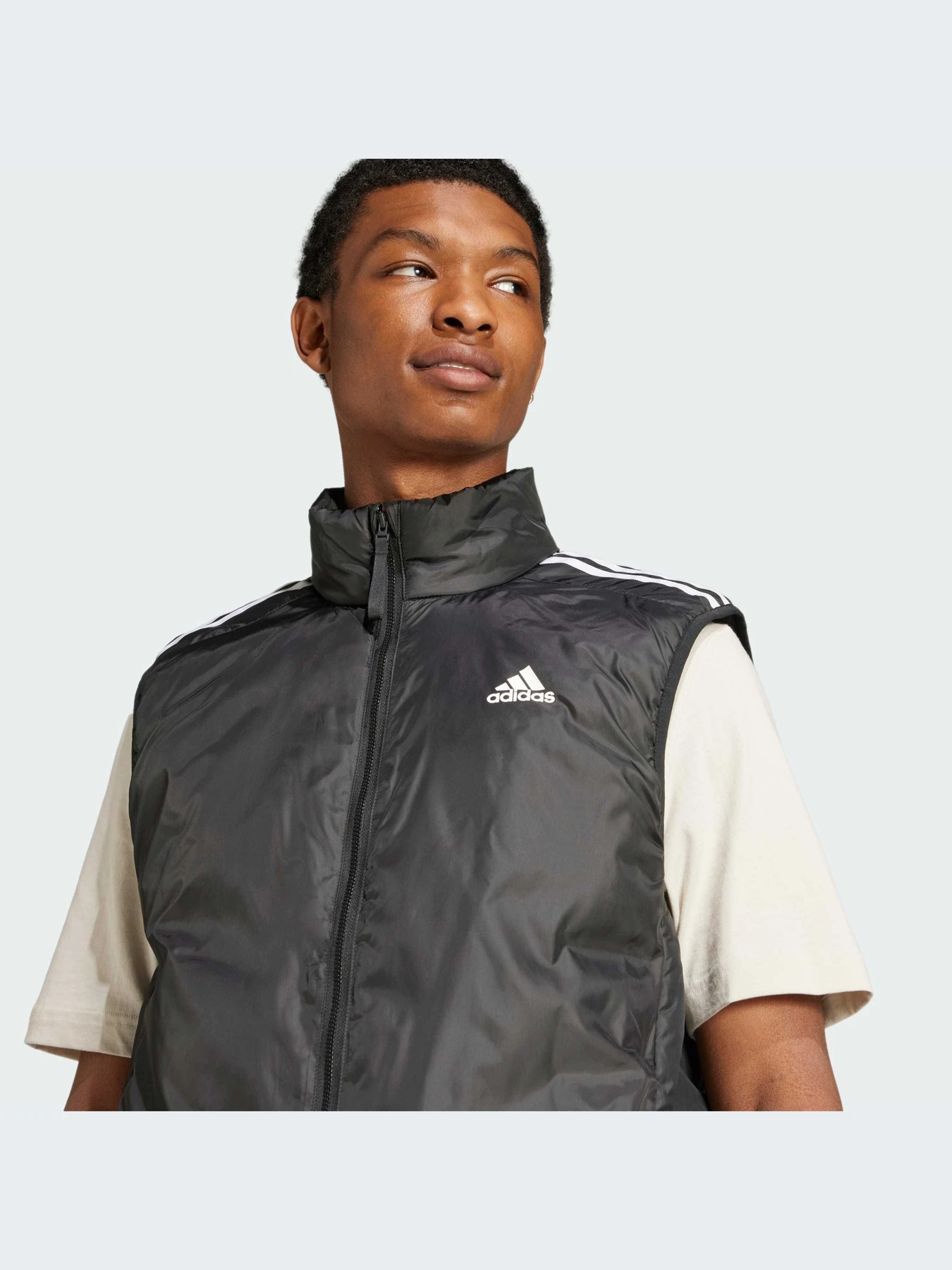 Куртки та дублянки Adidas модель IZ0505 Куртки та дублянки Adidas модель IZ0505 Фото