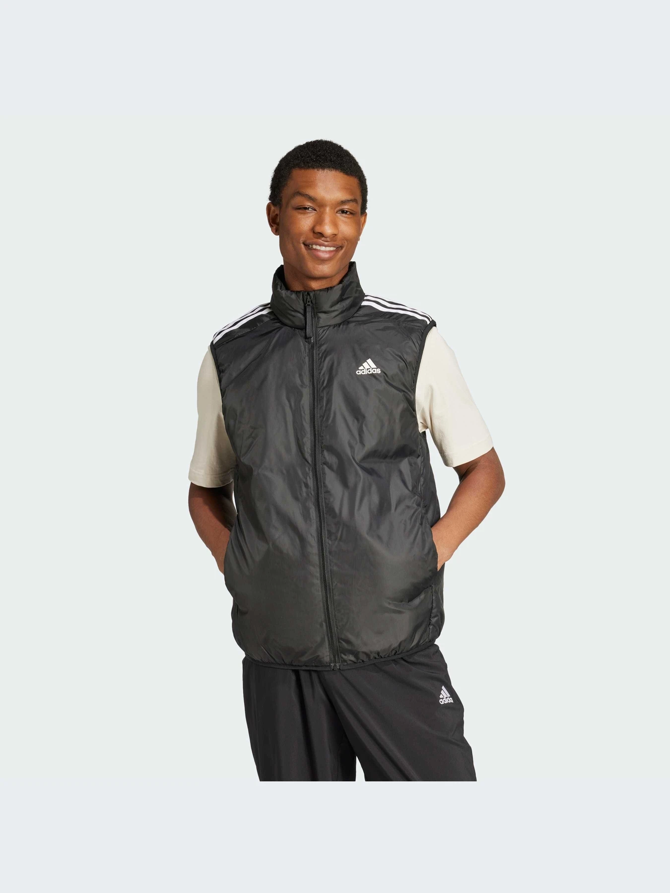 Куртки та дублянки Adidas модель IZ0505 Куртки та дублянки Adidas модель IZ0505 Фото