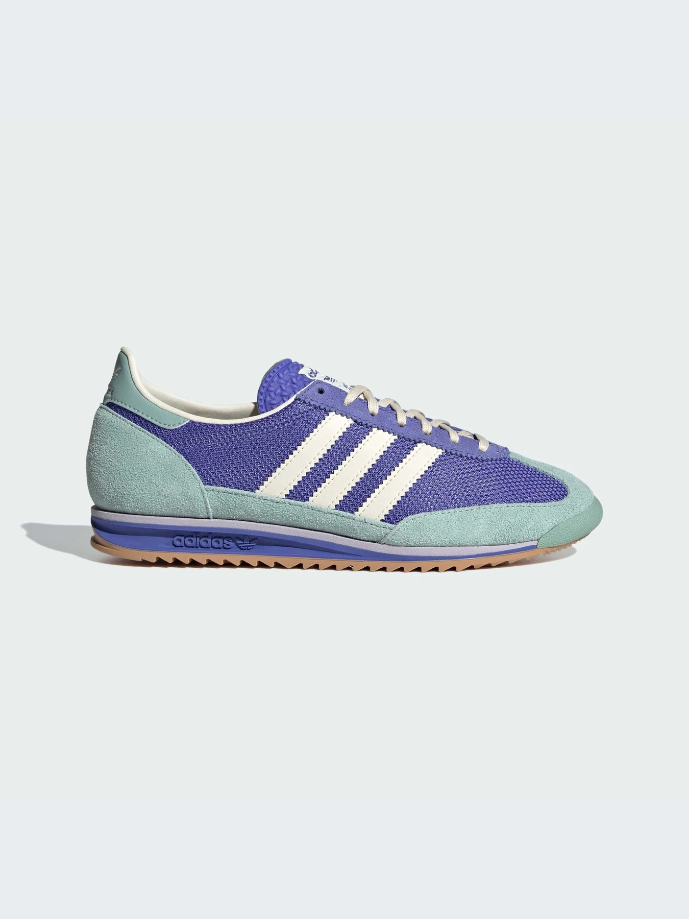 Кроссовки Adidas модель IH0290 Кроссовки Adidas модель IH0290 Фото
