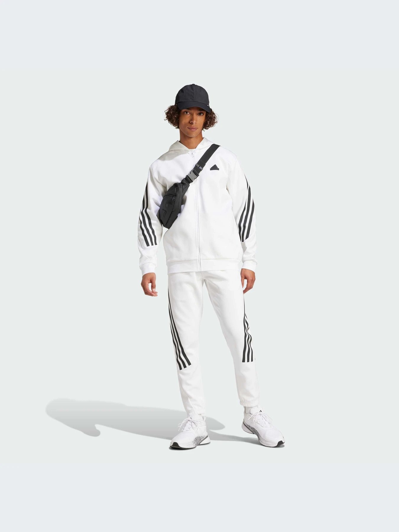 Брюки Adidas 3 Stripes модель JJ4157 Брюки Adidas 3 Stripes модель JJ4157 Фото