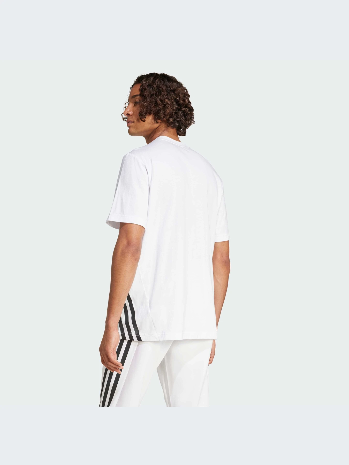 Футболки и поло Adidas модель JJ4159 Футболки и поло Adidas модель JJ4159 Фото