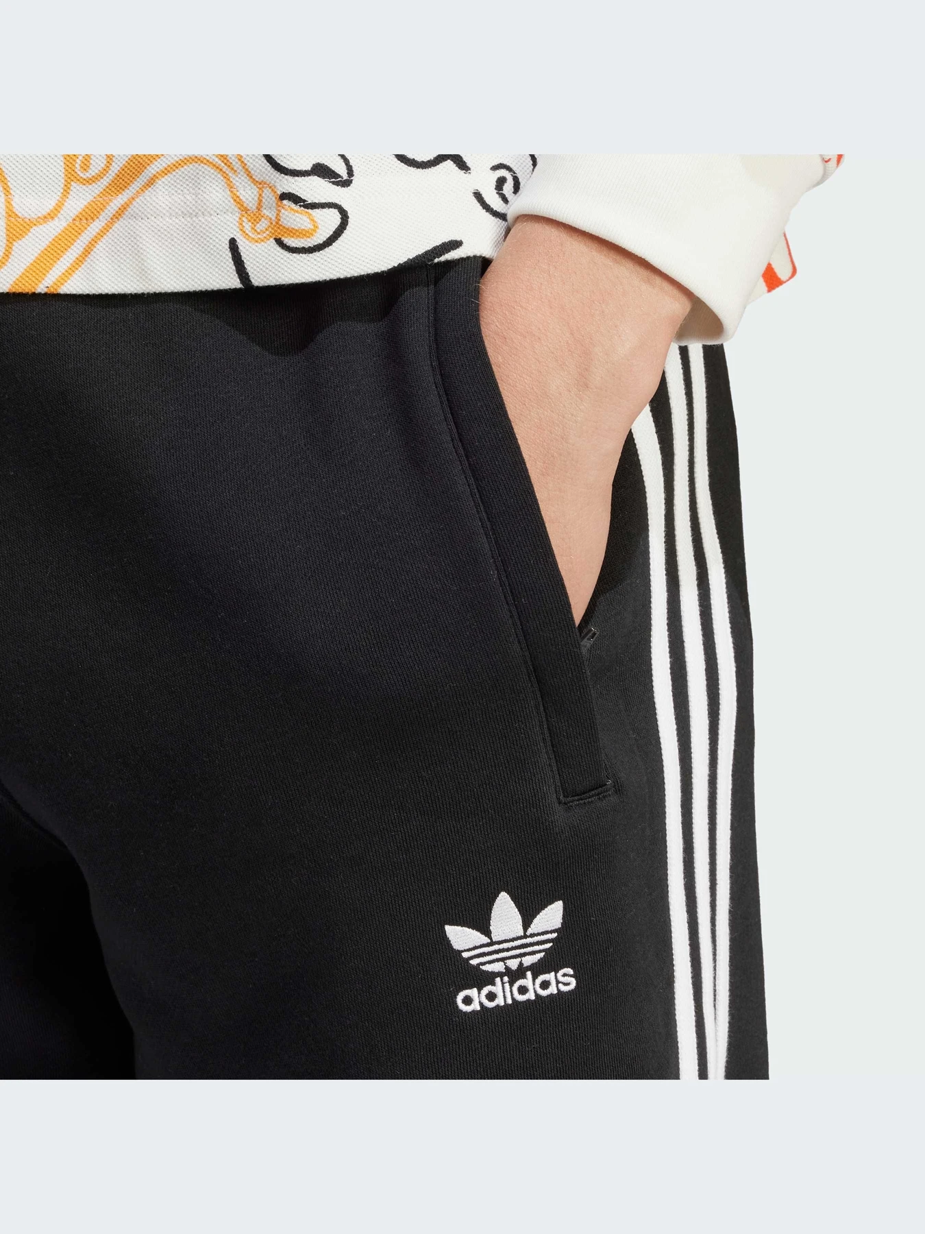 Штани Adidas Adicolor модель IU2353 Штани Adidas Adicolor модель IU2353 Фото
