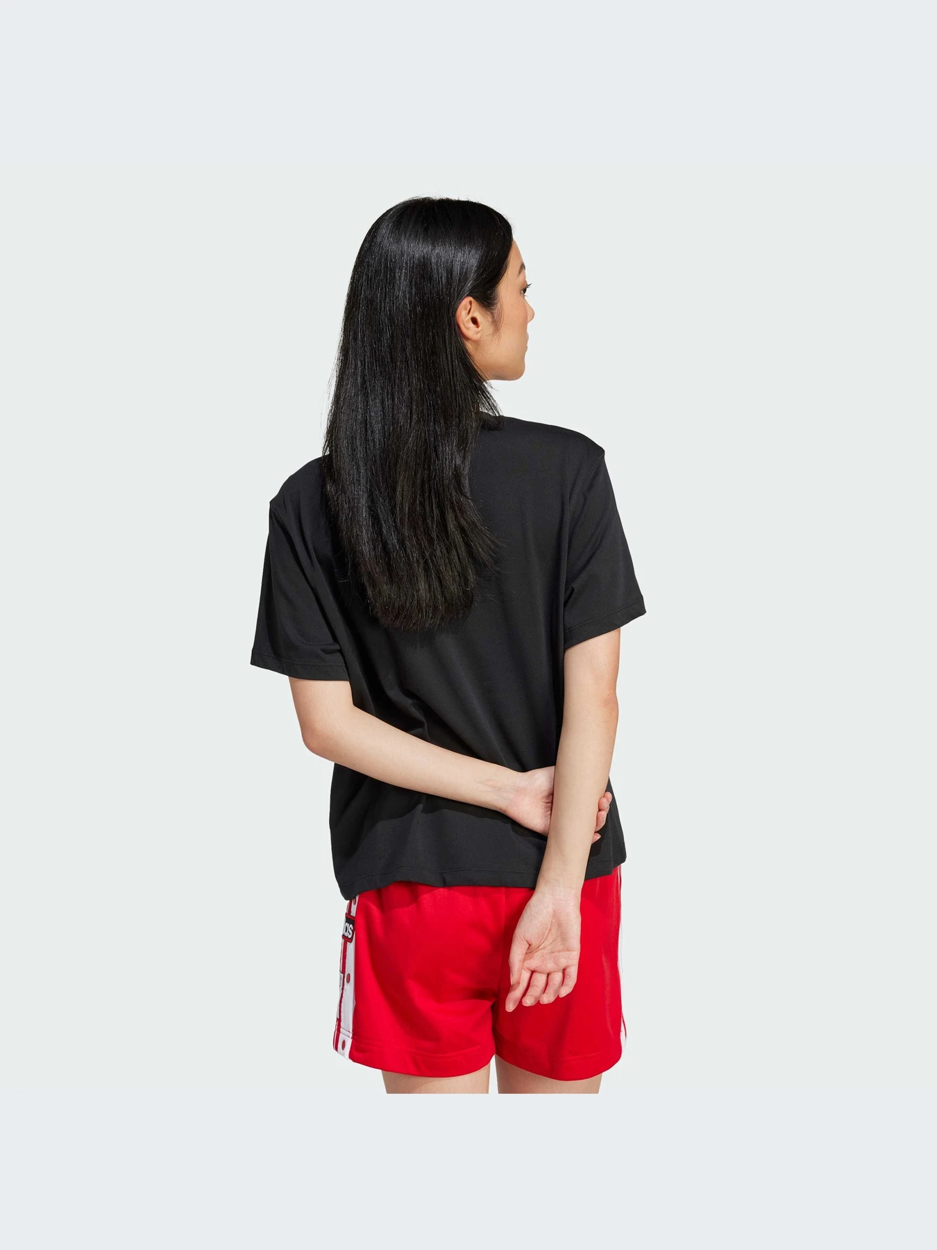 Футболки и поло Adidas Adicolor модель IU2422 Футболки и поло Adidas Adicolor модель IU2422 Фото