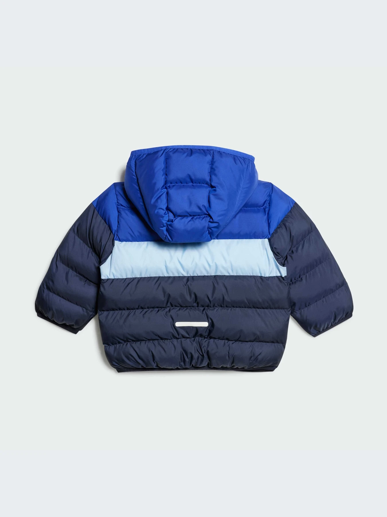 Куртки та дублянки Adidas модель IV9507 Фото