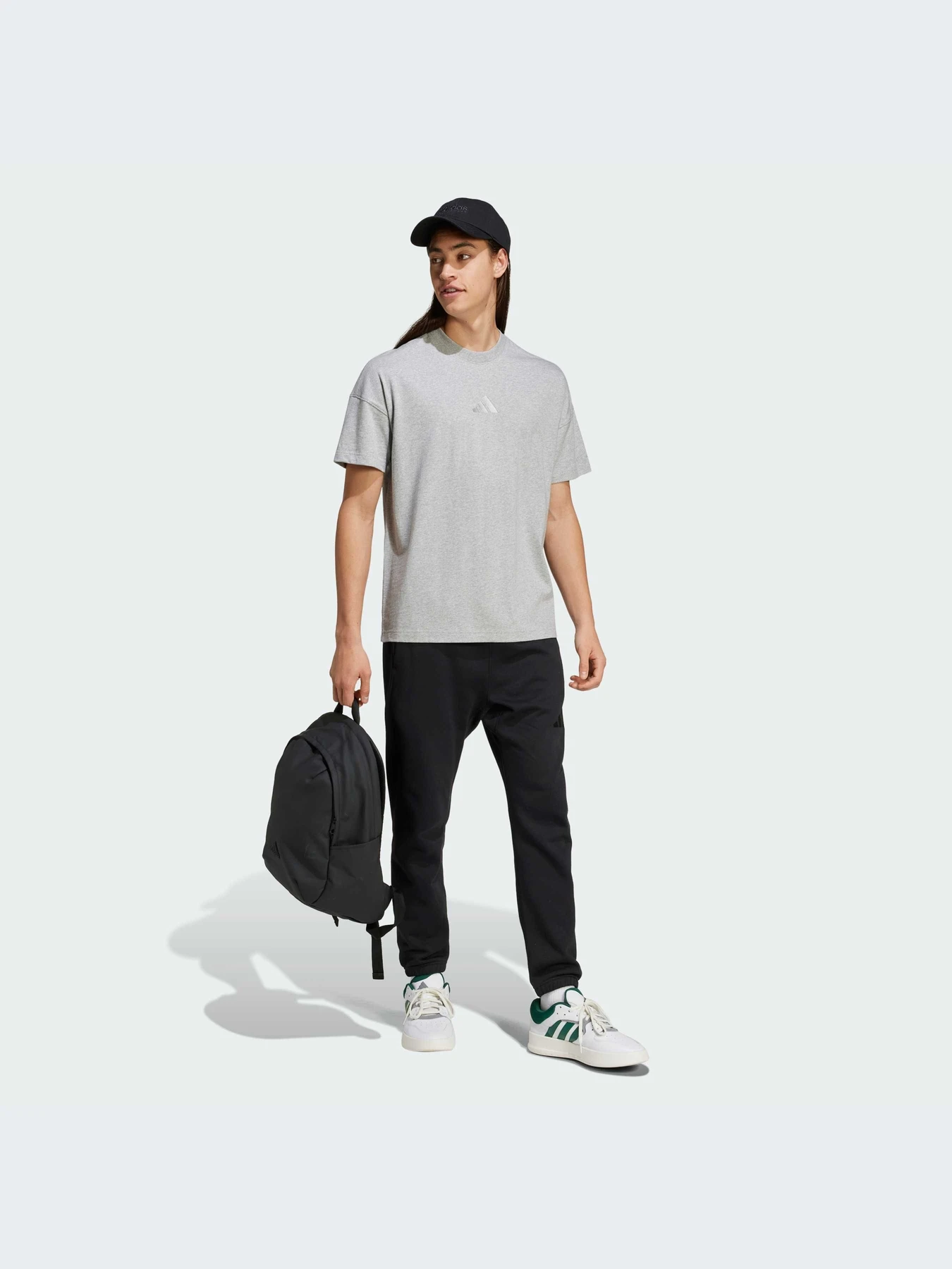 Футболки і поло Adidas модель IY4138 Футболки і поло Adidas модель IY4138 Фото