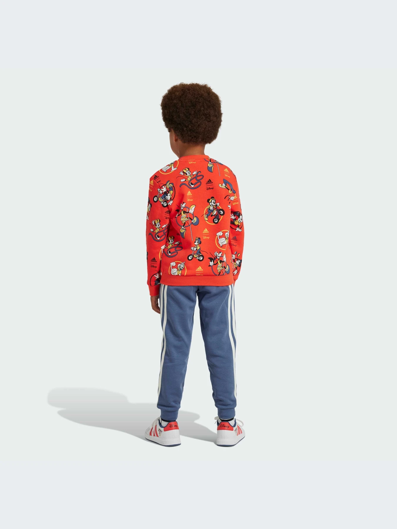 Костюмы Adidas x Disney модель IV9625 Костюмы Adidas x Disney модель IV9625 Фото