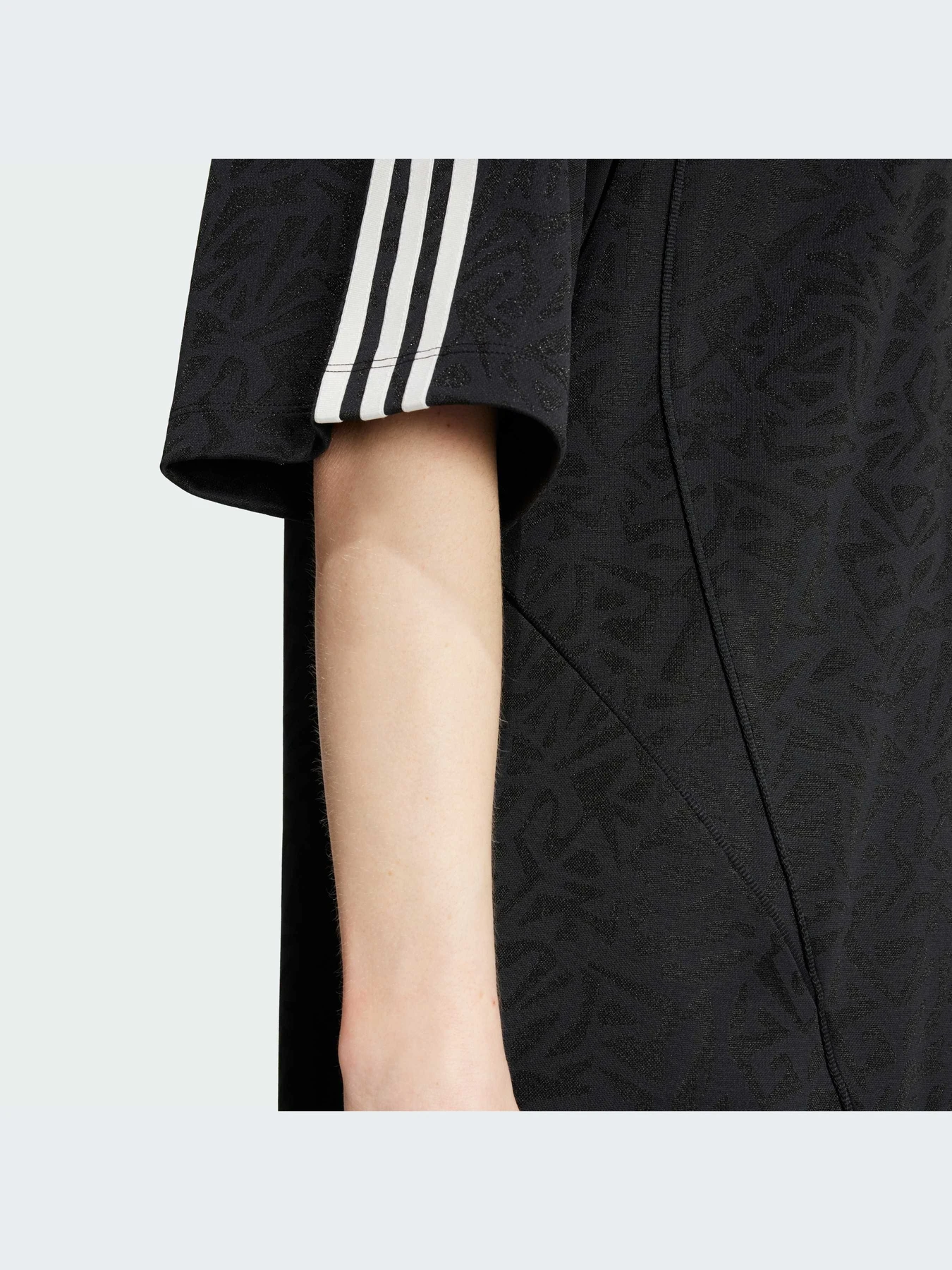 Платья Adidas модель IW5481 Фото