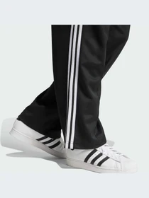 Штани Adidas Adicolor модель IZ4801 Фото