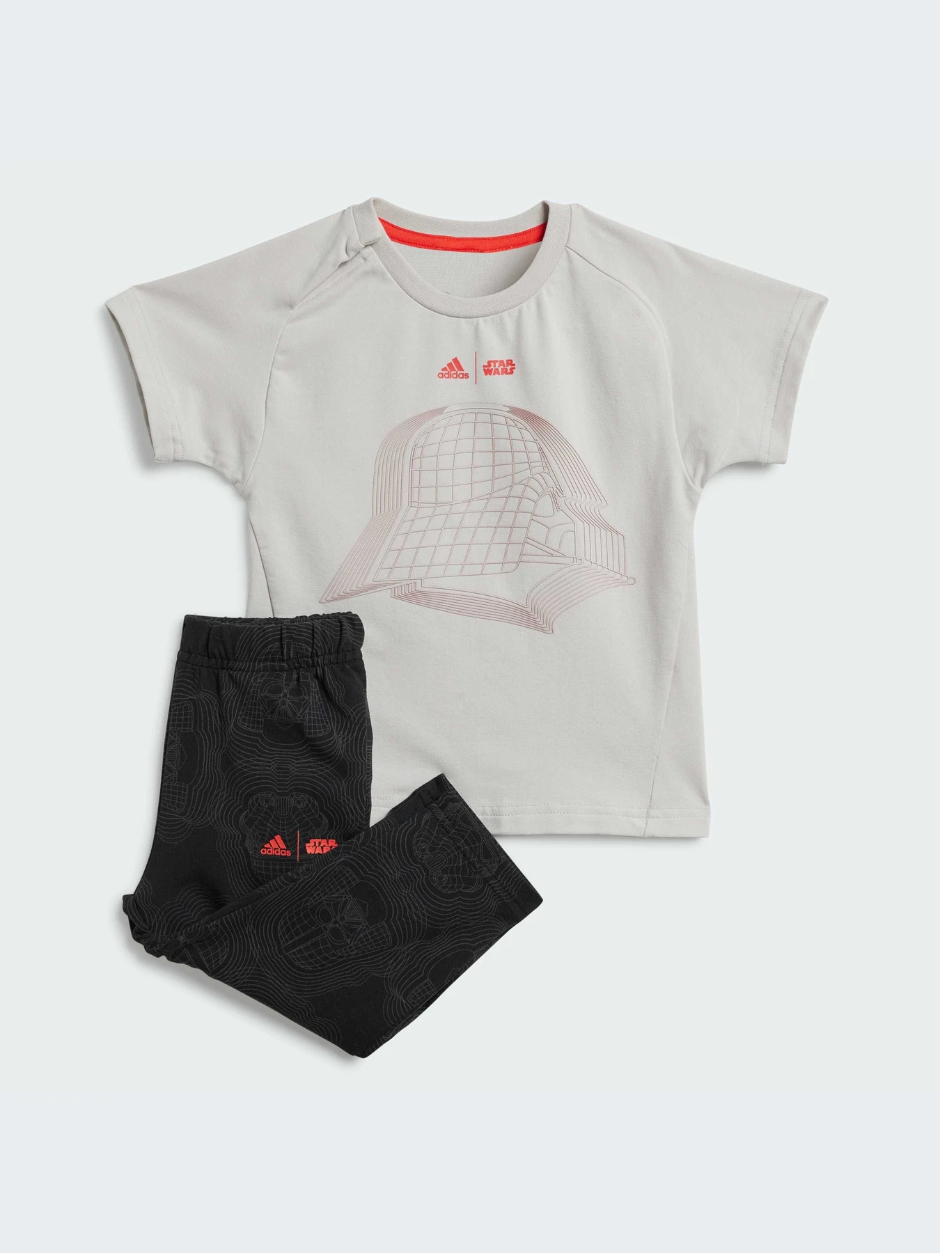 Костюмы Adidas модель IV9629 Костюмы Adidas модель IV9629 Фото