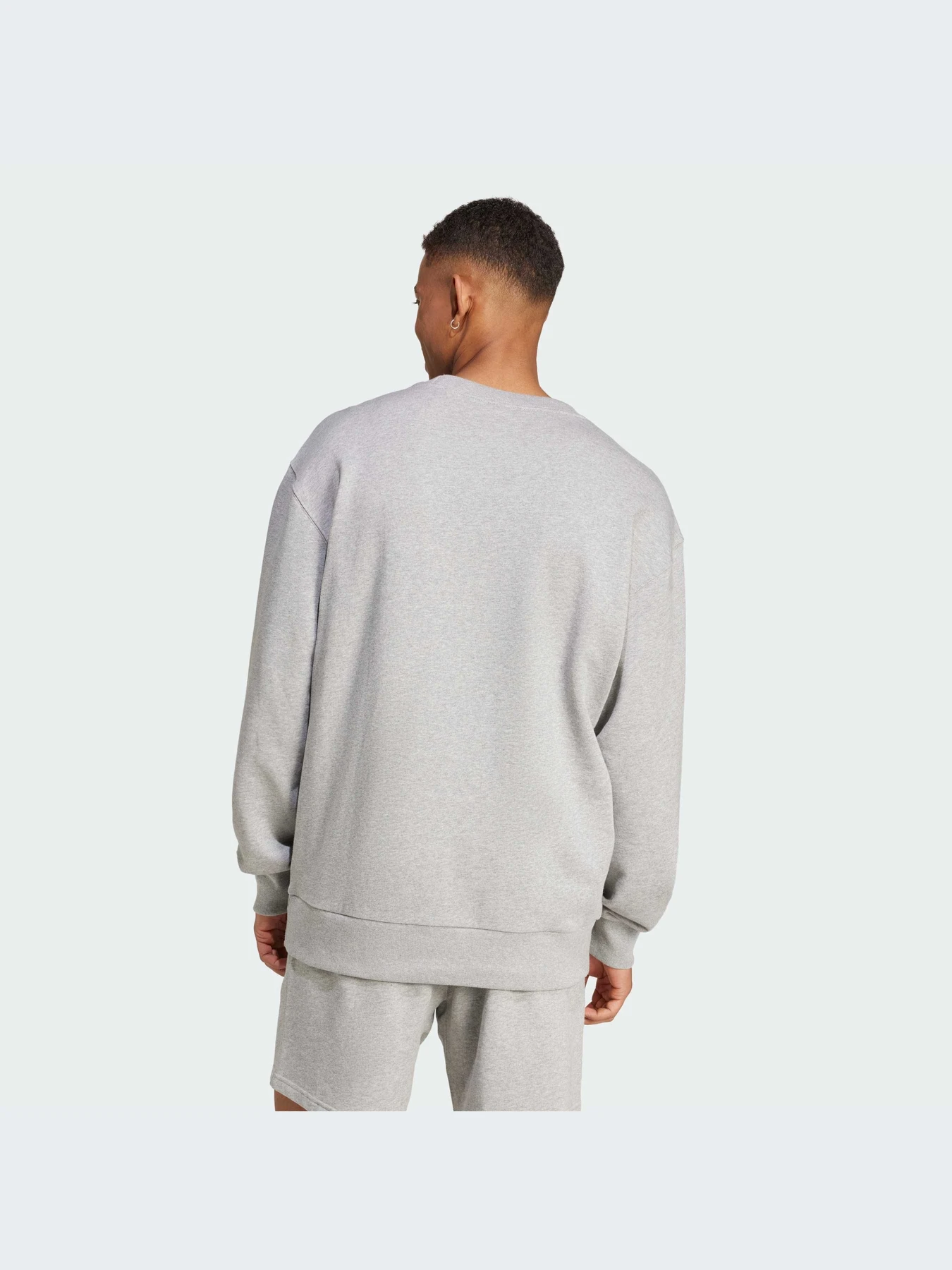 Худи и свитшоты Adidas модель IY4151 Худи и свитшоты Adidas модель IY4151 Фото
