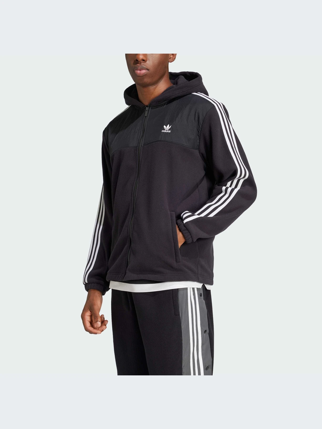 Худи и свитшоты Adidas Adicolor модель IZ4802 Фото