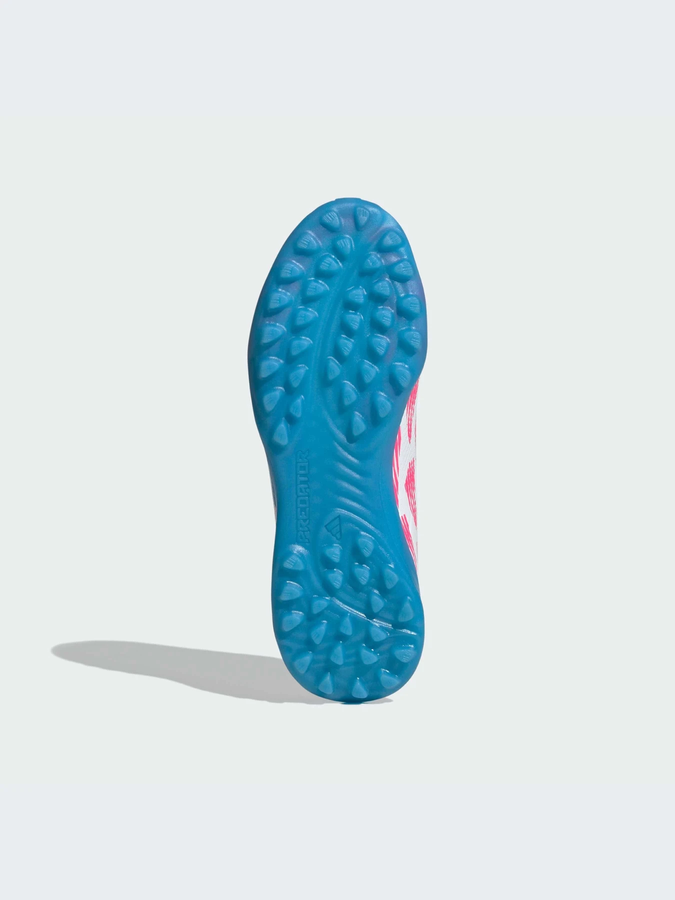 Кроссовки Adidas Predator модель ID3427 Кроссовки Adidas Predator модель ID3427 Фото