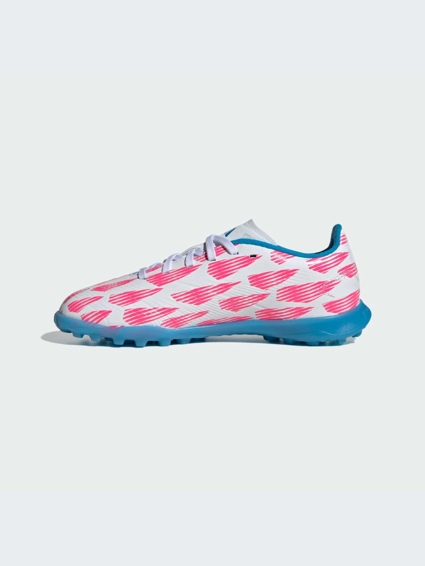 Кроссовки Adidas Predator модель ID3427 Кроссовки Adidas Predator модель ID3427 Фото