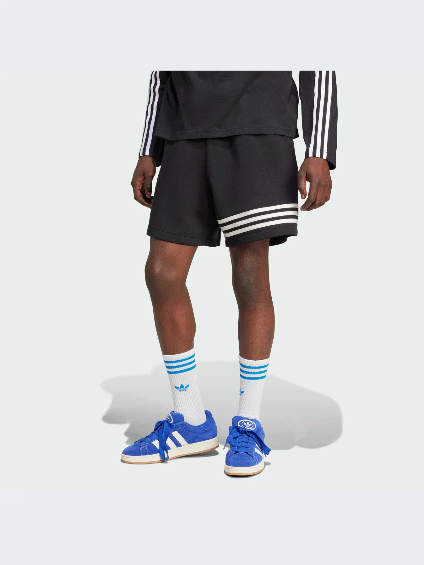 Шорты Adidas Adicolor модель IW0974 Шорты Adidas Adicolor модель IW0974 Фото