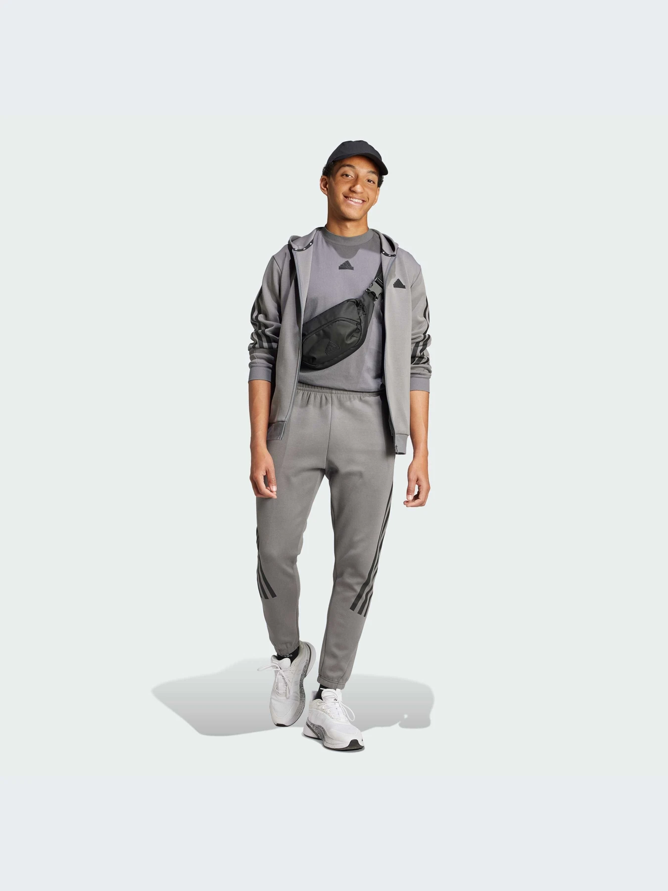 Худи и свитшоты Adidas 3 Stripes модель IW8529 Худи и свитшоты Adidas 3 Stripes модель IW8529 Фото