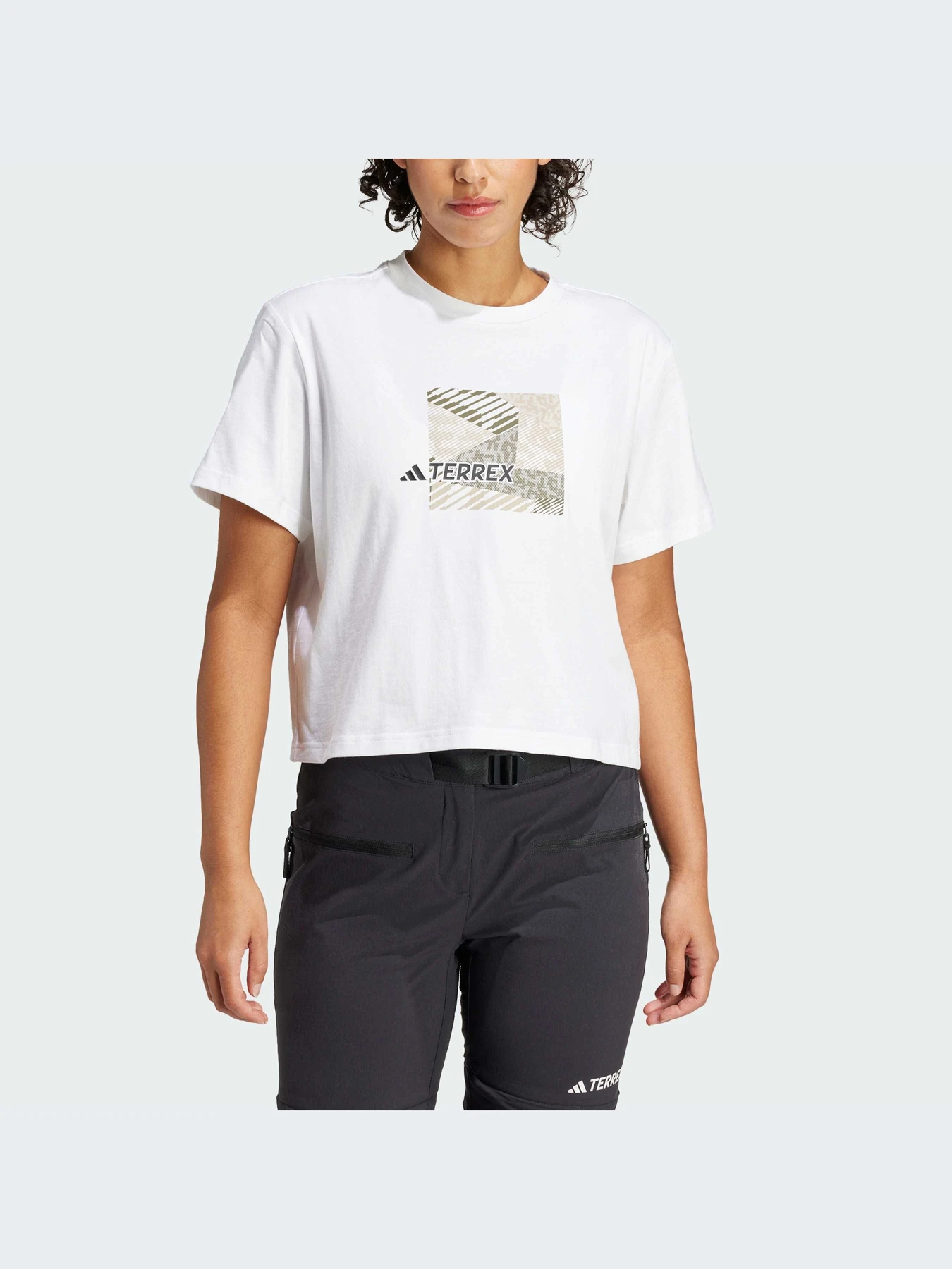 Футболки и поло Adidas модель IW2714 Фото