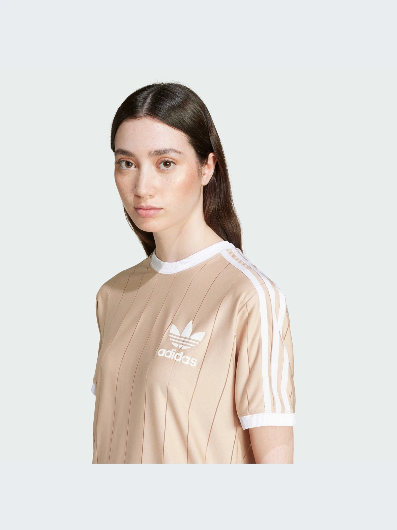 Футболки и поло Adidas Adicolor модель IY7232 Футболки и поло Adidas Adicolor модель IY7232 Фото