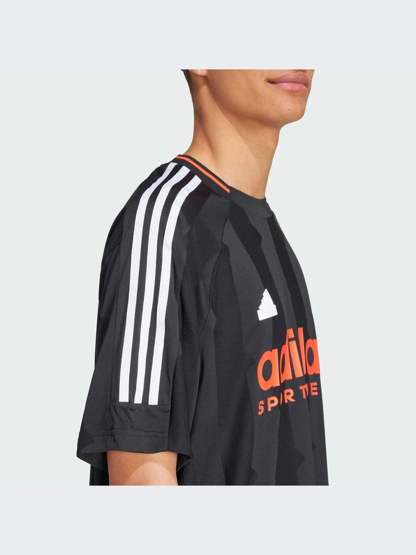 Футболки и поло Adidas Tiro модель IW3586 Футболки и поло Adidas Tiro модель IW3586 Фото