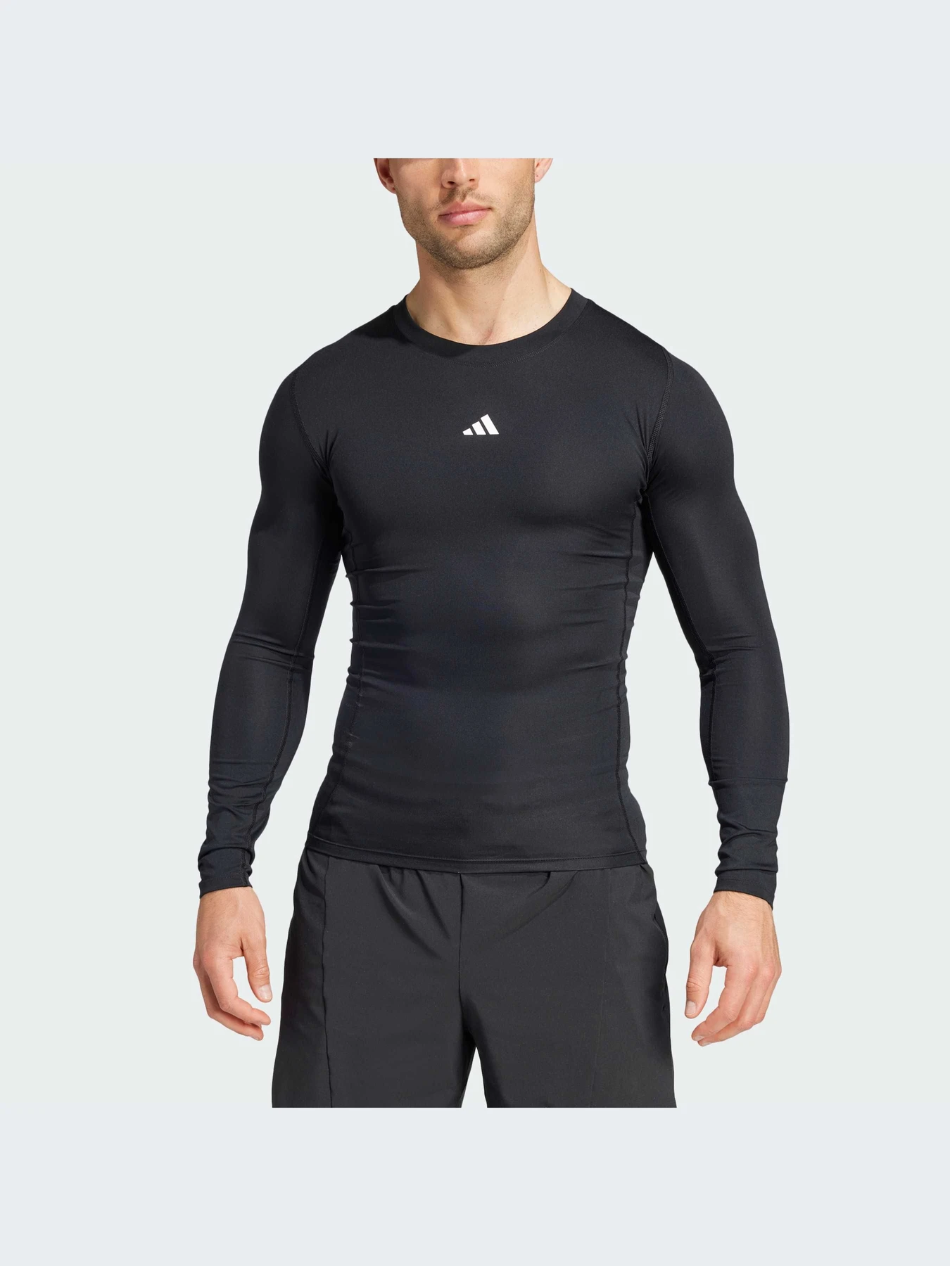 Худи и свитшоты Adidas Clima модель JE6702 Худи и свитшоты Adidas Clima модель JE6702 Фото