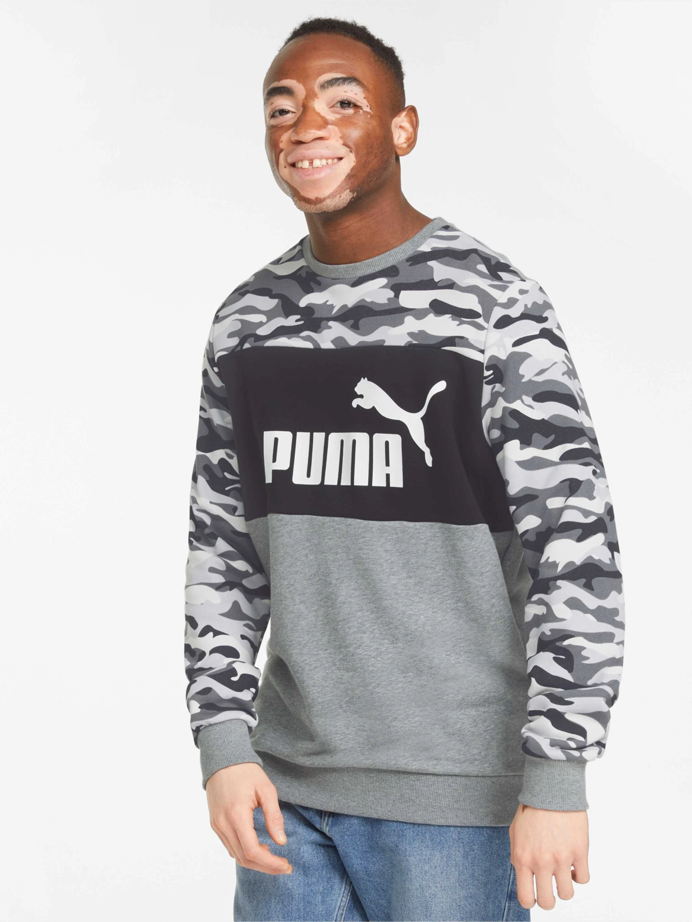 Худи и свитшоты PUMA Ess+ Camo Crew модель 848574 Фото