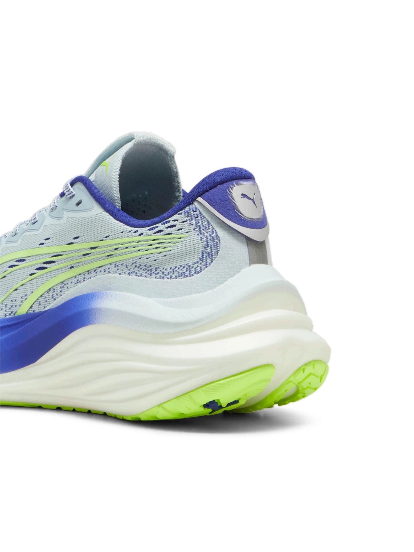 Кроссовки PUMA Magmax Nitro™ Wns модель 310089 Кроссовки PUMA Magmax Nitro™ Wns модель 310089 Фото