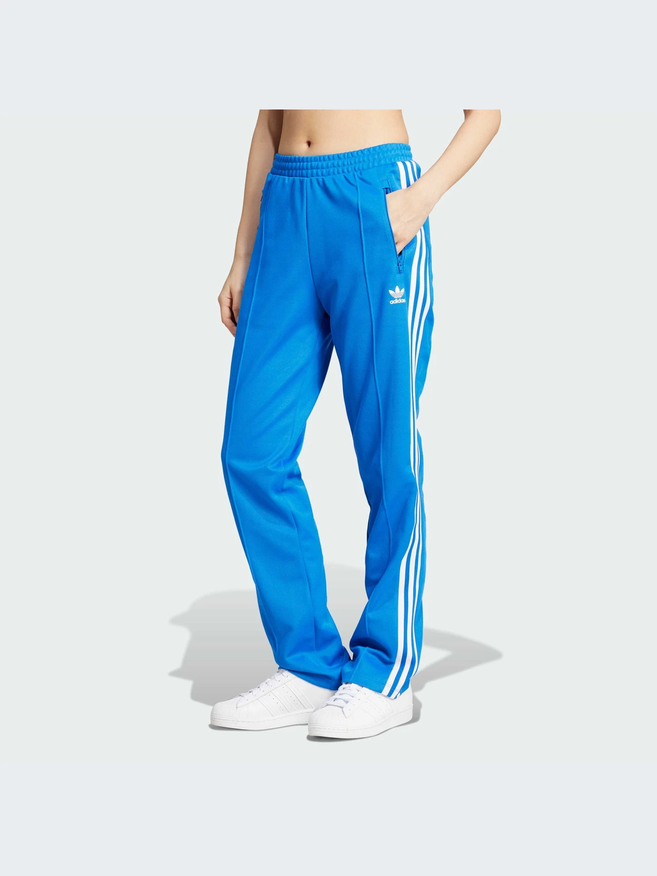 Брюки Adidas Adicolor модель IY2228 Брюки Adidas Adicolor модель IY2228 Фото