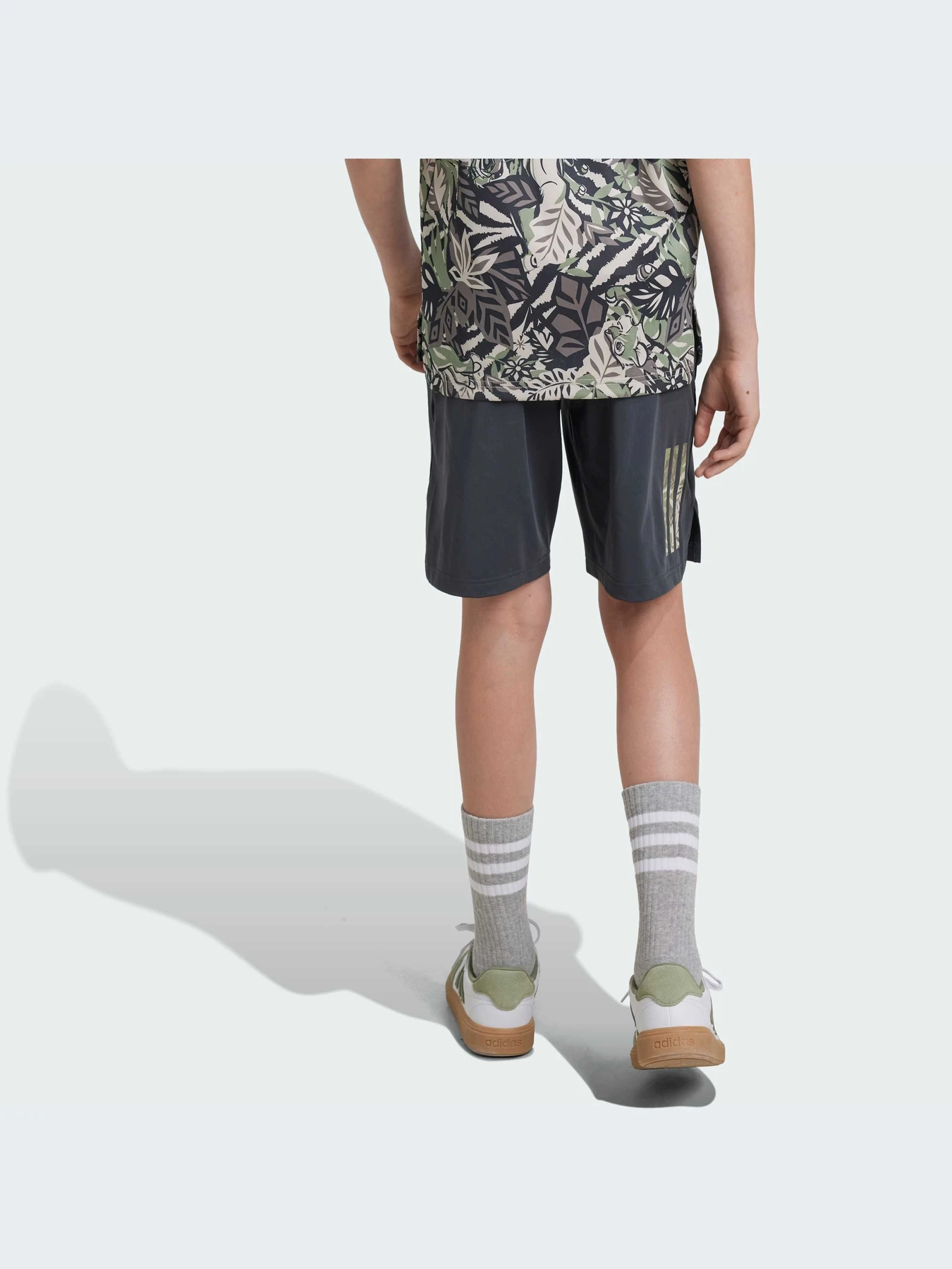 Шорты Adidas x Disney модель IV7359 Шорты Adidas x Disney модель IV7359 Фото
