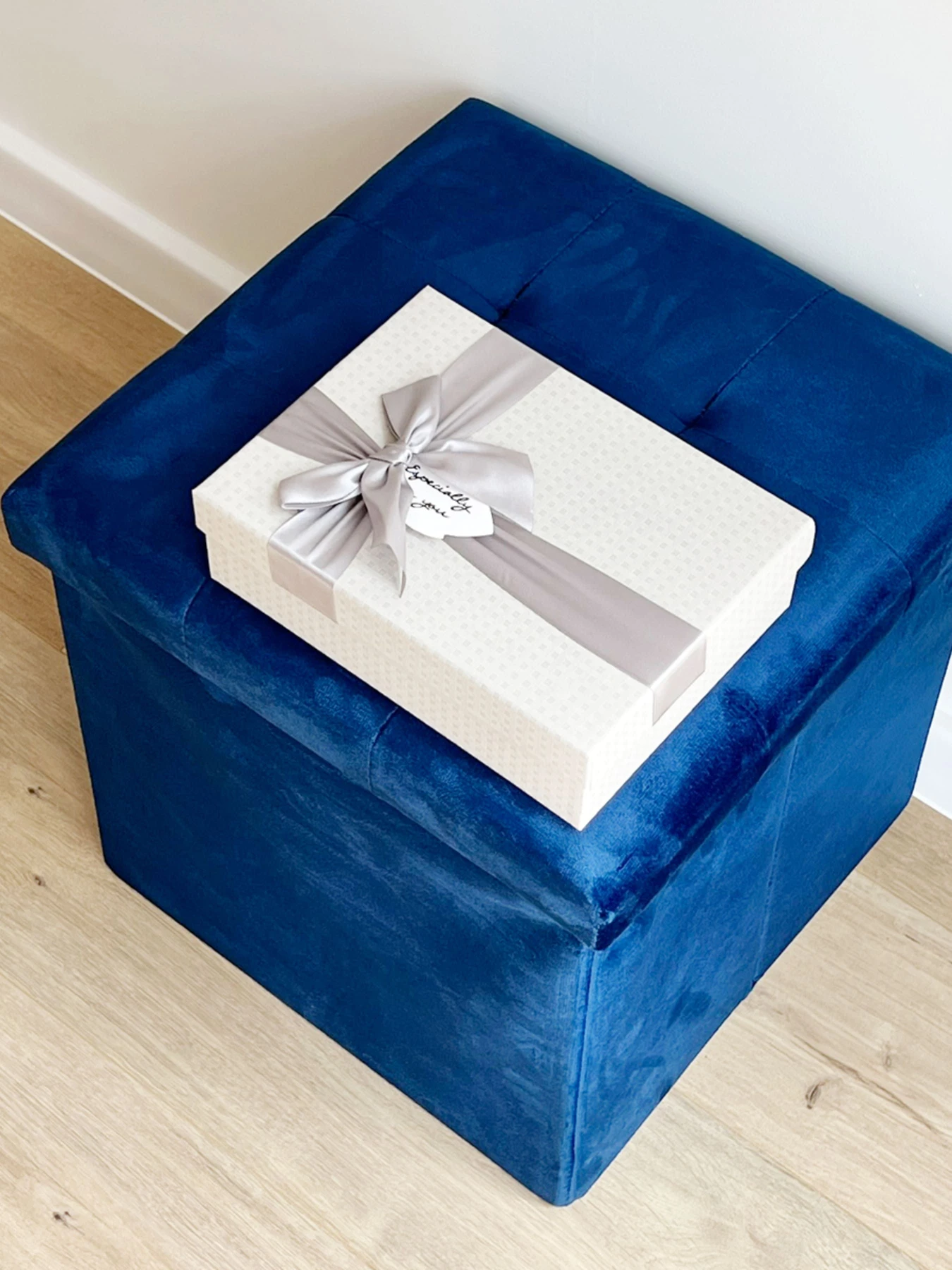 Пуф для хранения велюровый синий MBM HOME модель TH-05 BLUE Пуф для хранения велюровый синий MBM HOME модель TH-05 BLUE Фото