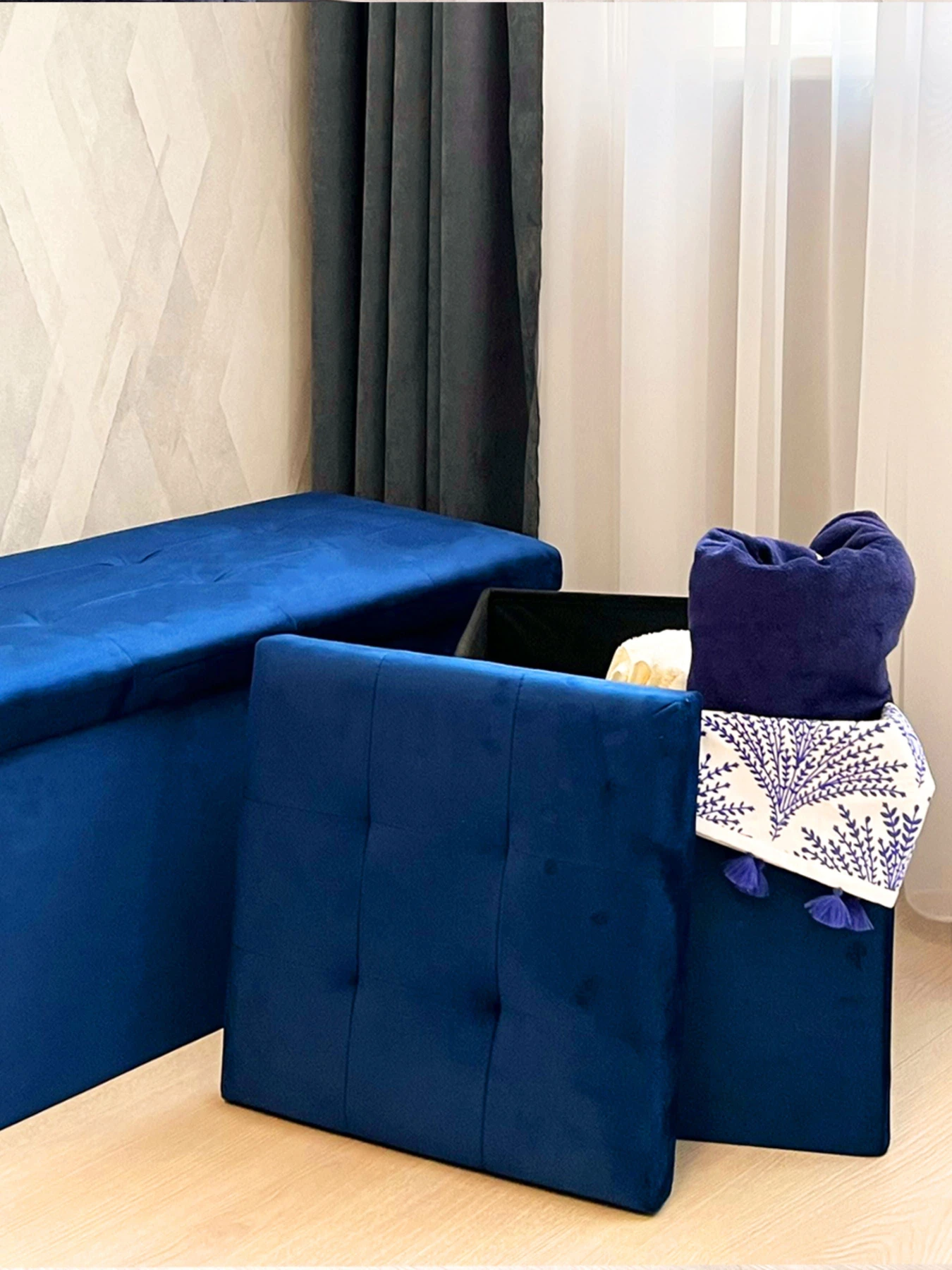 Пуф для хранения велюровый синий MBM HOME модель TH-05 BLUE Пуф для хранения велюровый синий MBM HOME модель TH-05 BLUE Фото