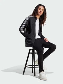 Куртки и дубленки Adidas Tiro модель IA3047 Фото