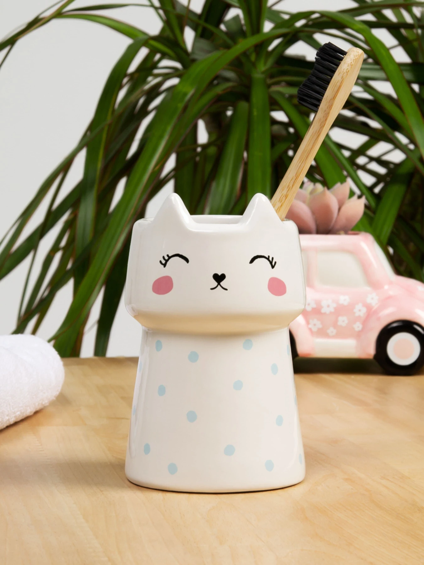 Набор аксессуаров для ванной комнаты белый Cute Cat MBM HOME модель MVM-MH-22 WHITE Набор аксессуаров для ванной комнаты белый Cute Cat MBM HOME модель MVM-MH-22 WHITE Фото