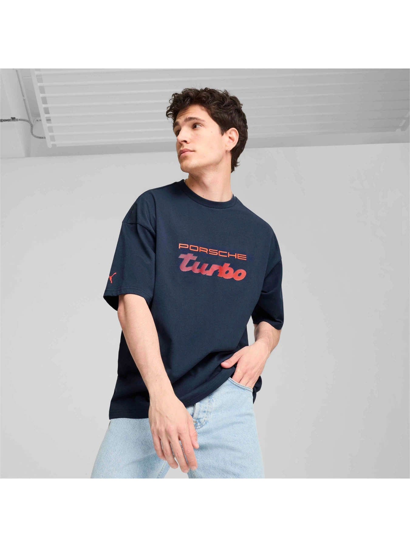Футболки і поло PUMA Pl Ess Tee модель 626383 Фото