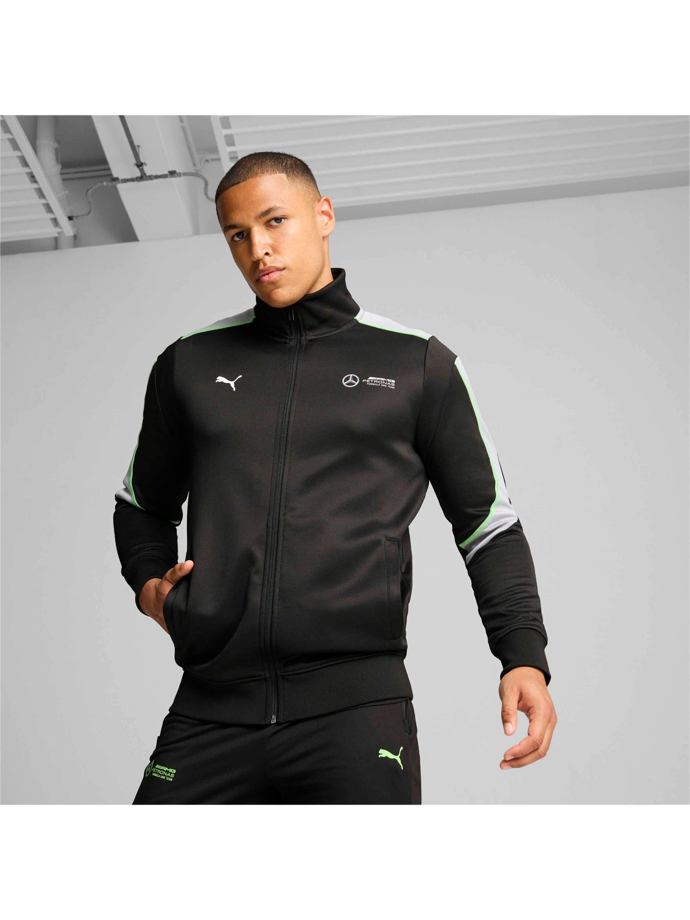 Худи и свитшоты PUMA Mapf1 Mt7+ Track Jacket модель 627316 Худи и свитшоты PUMA Mapf1 Mt7+ Track Jacket модель 627316 Фото