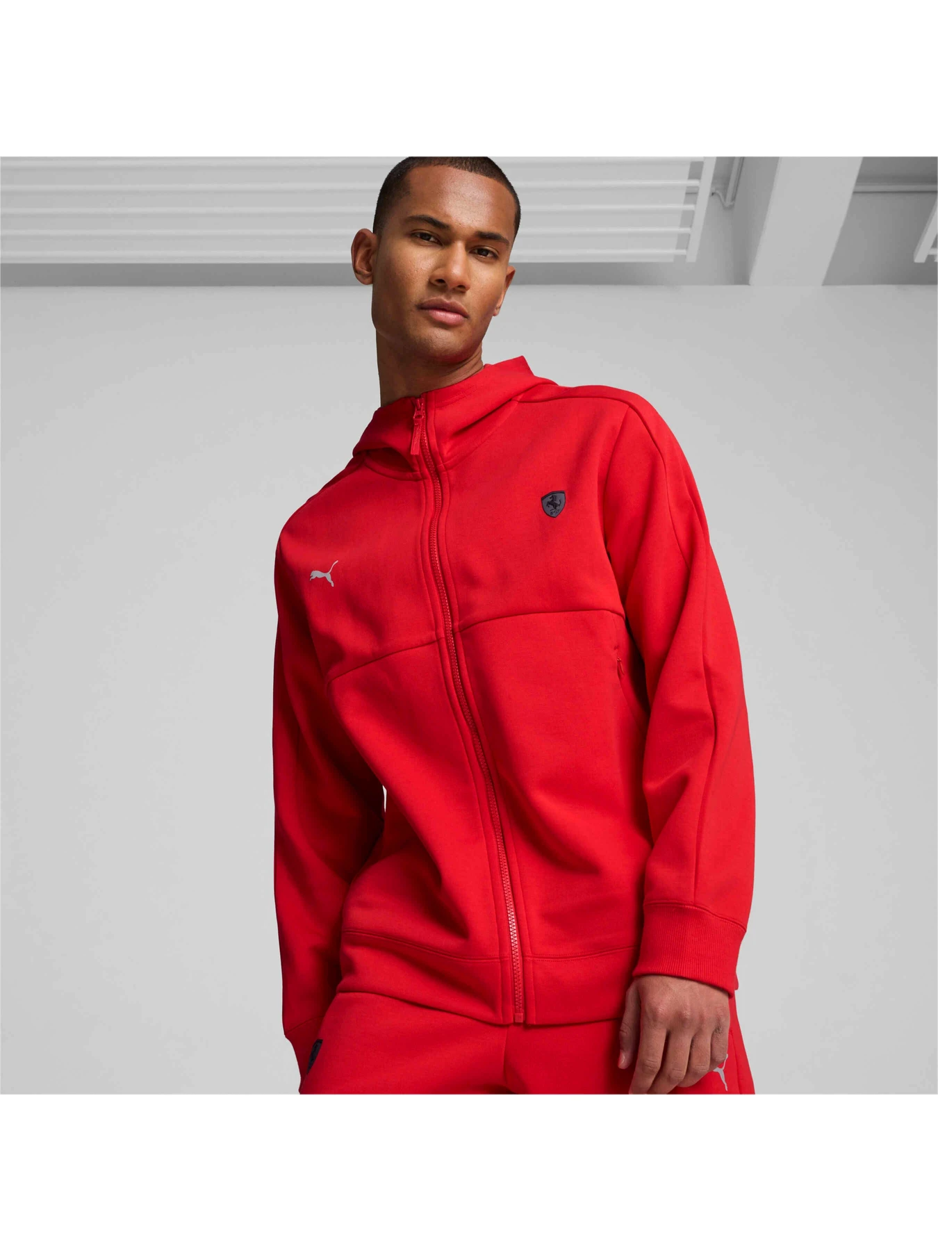 Худи и свитшоты PUMA Ferrari Style Sweat Jacket модель 627094 Худи и свитшоты PUMA Ferrari Style Sweat Jacket модель 627094 Фото