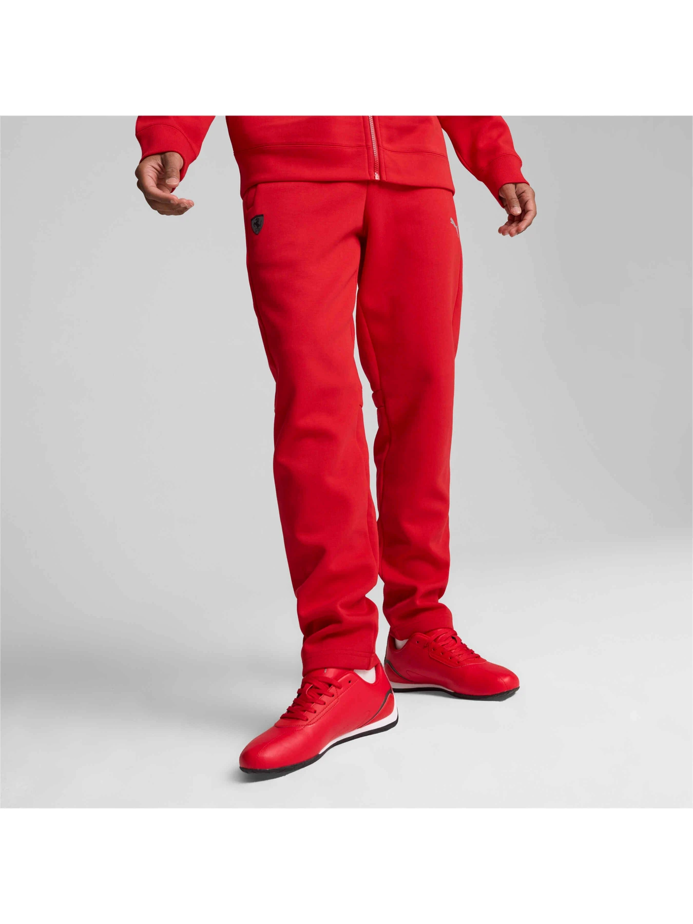 Брюки PUMA Ferrari Style Mt7+ Pants модель 627092 Брюки PUMA Ferrari Style Mt7+ Pants модель 627092 Фото