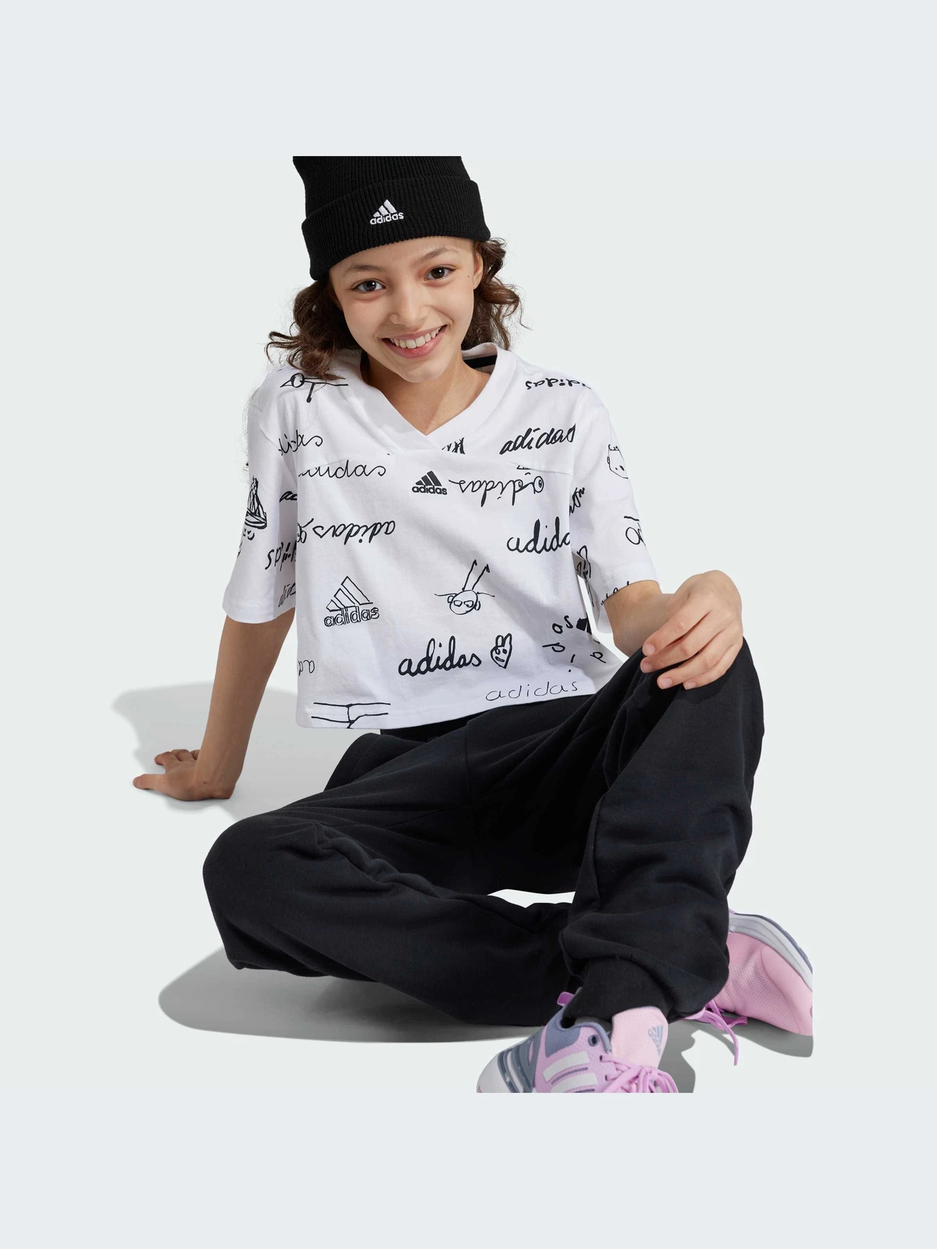 Футболки і поло Adidas модель IV9434 Футболки і поло Adidas модель IV9434 Фото