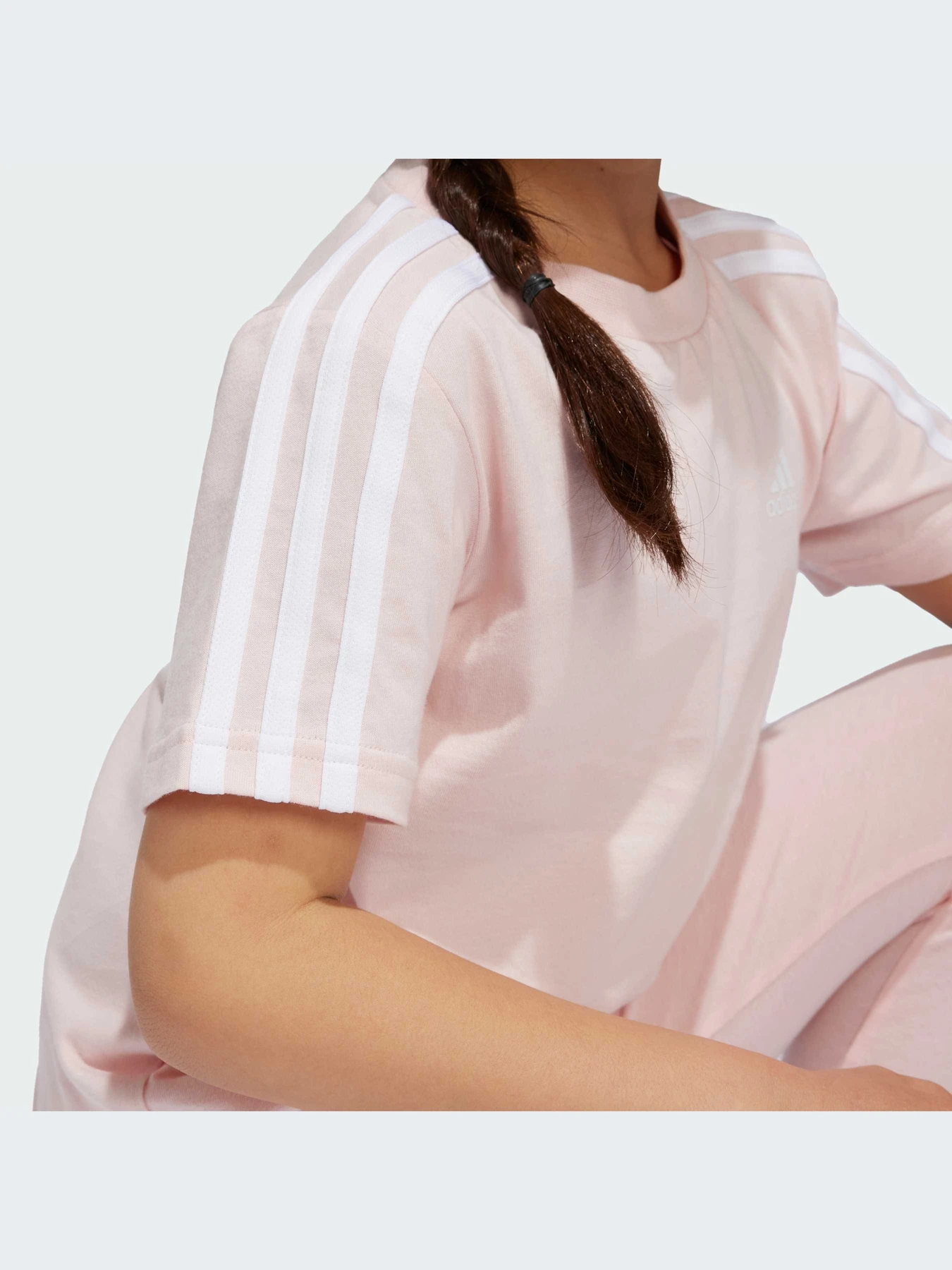 Футболки и поло Adidas модель IX7338 Футболки и поло Adidas модель IX7338 Фото