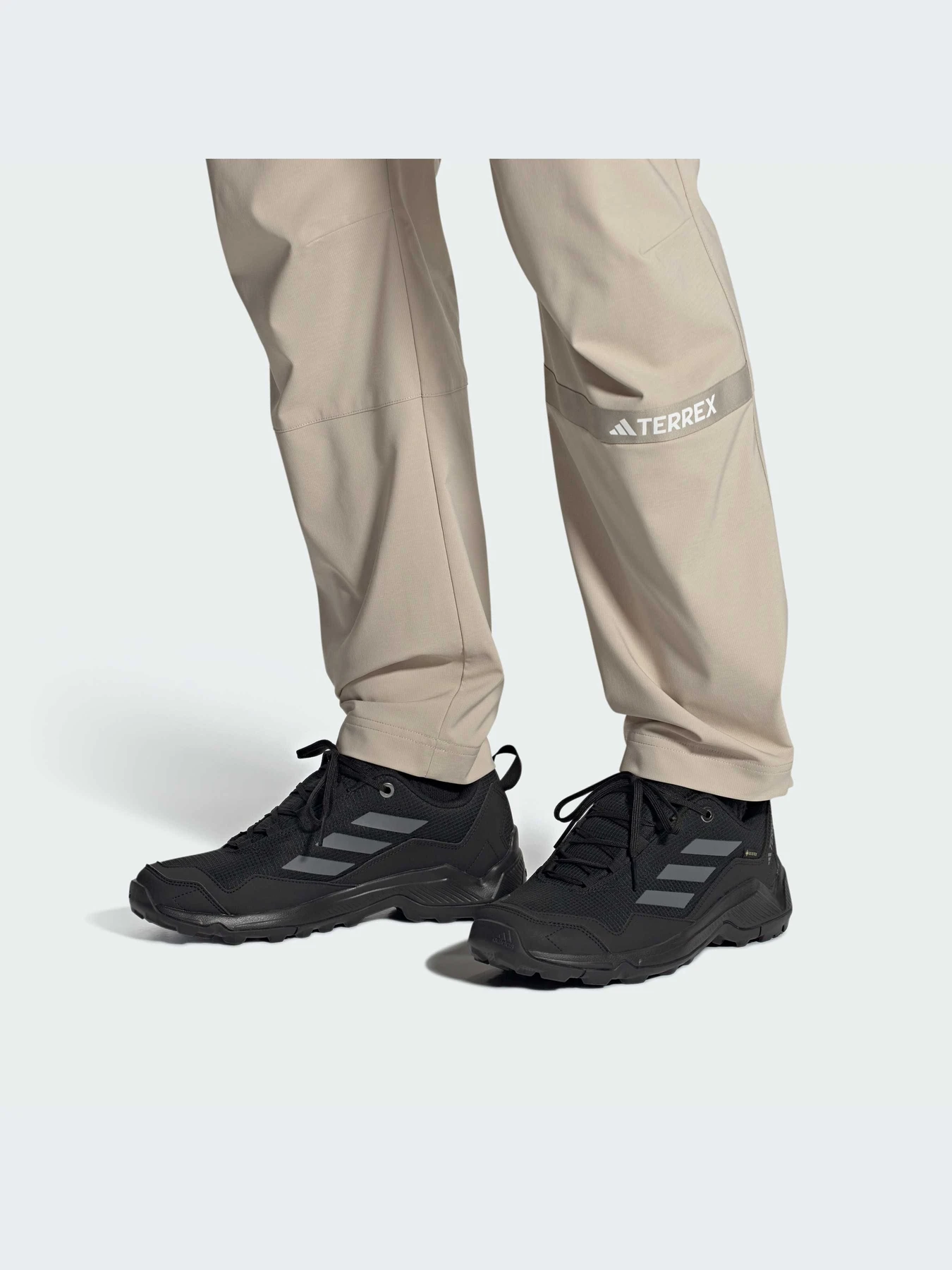 Кроссовки Adidas модель ID7845 Кроссовки Adidas модель ID7845 Фото