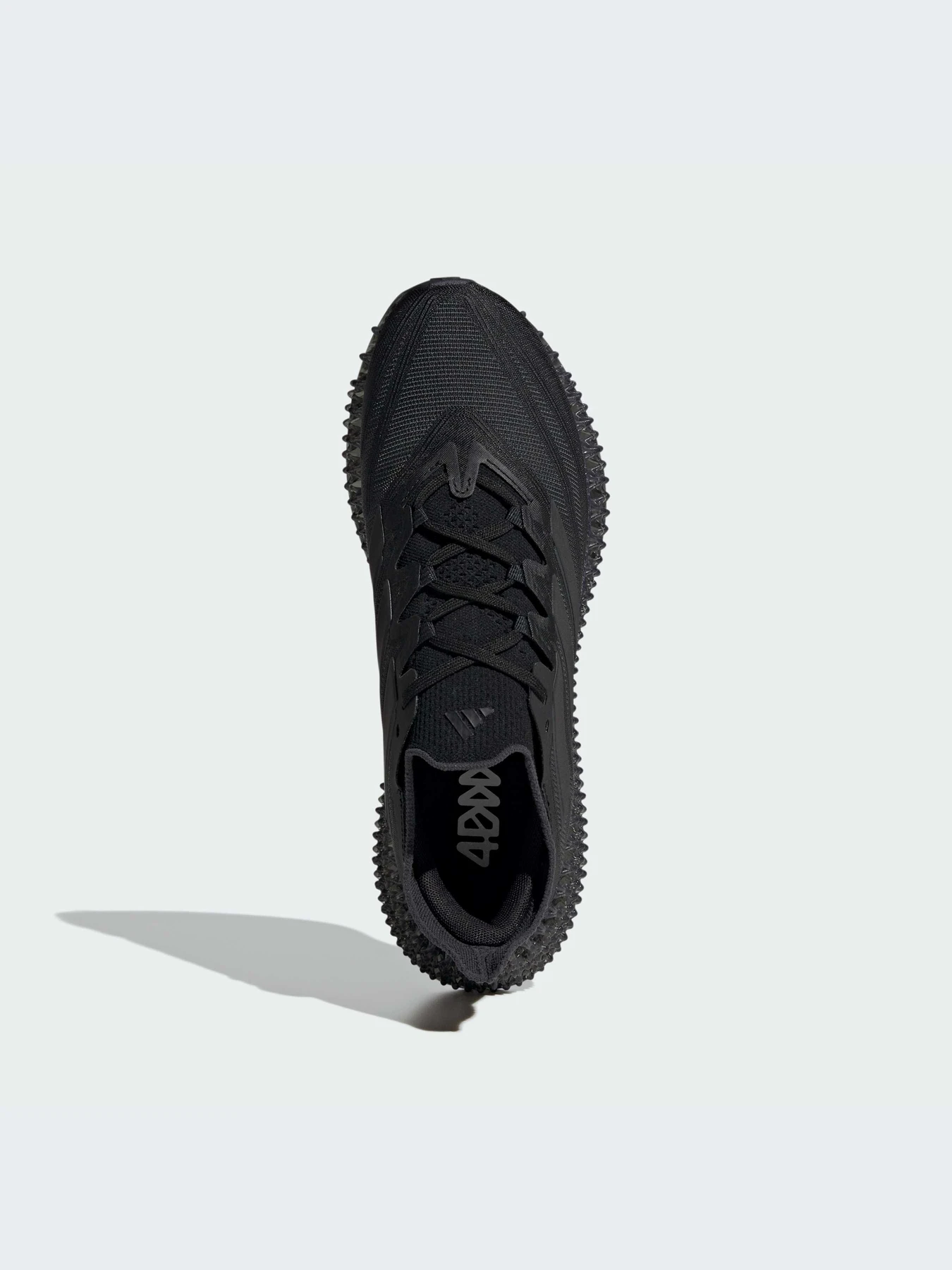Кроссовки Adidas модель ID8886 Кроссовки Adidas модель ID8886 Фото