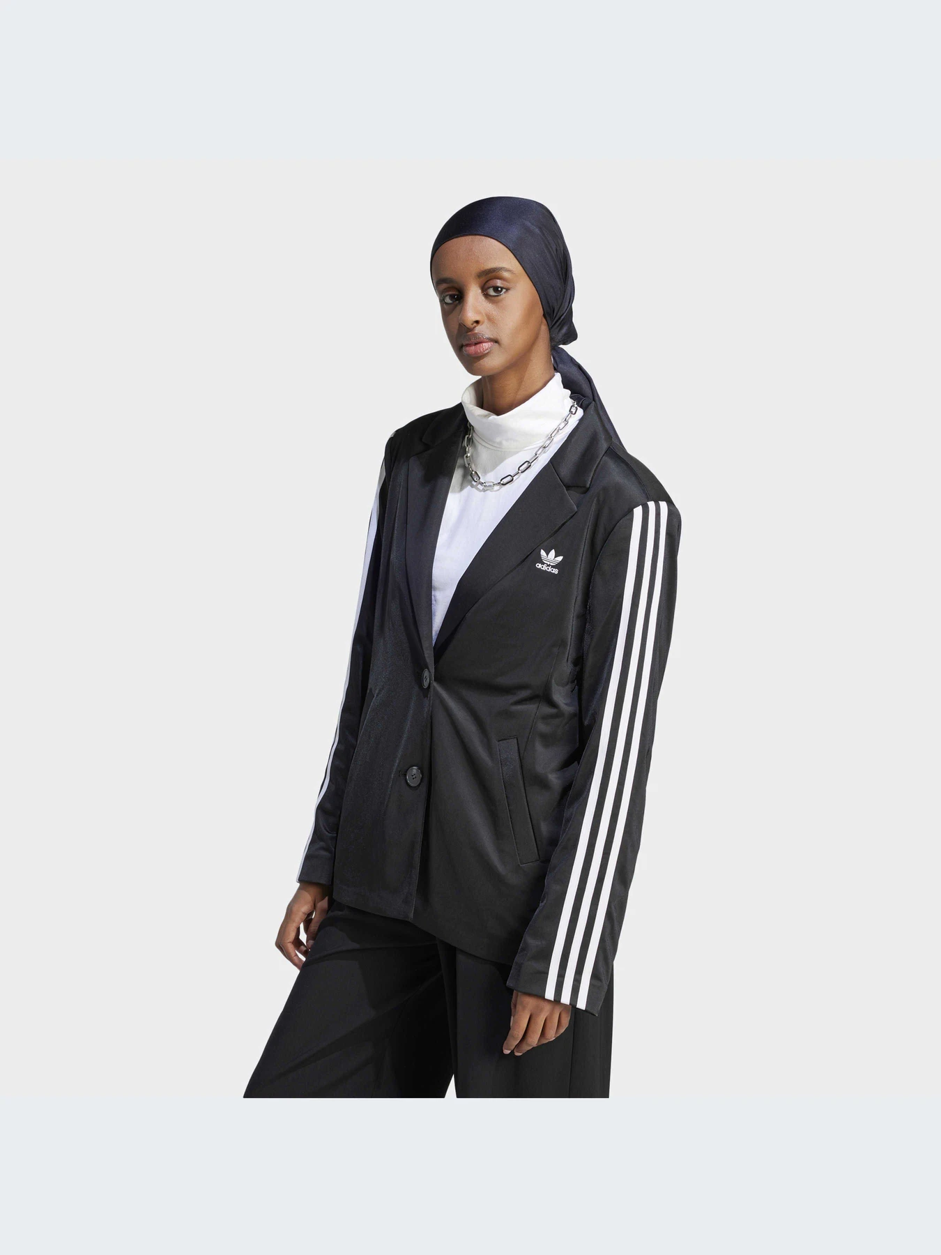 Пиджаки Adidas модель IK0440 Пиджаки Adidas модель IK0440 Фото