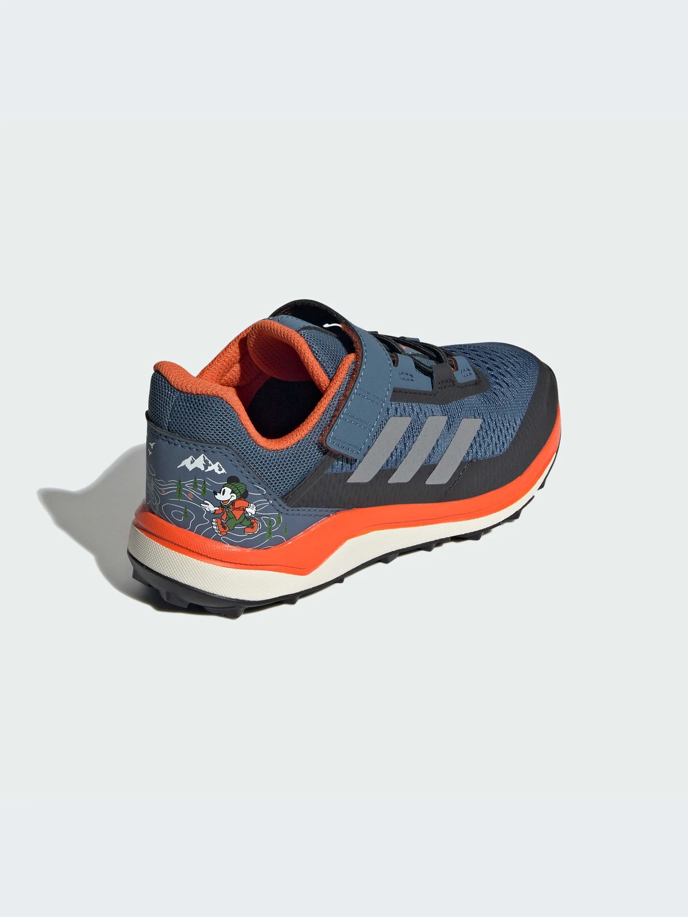 Кроссовки Adidas x Disney модель IH5085 Кроссовки Adidas x Disney модель IH5085 Фото