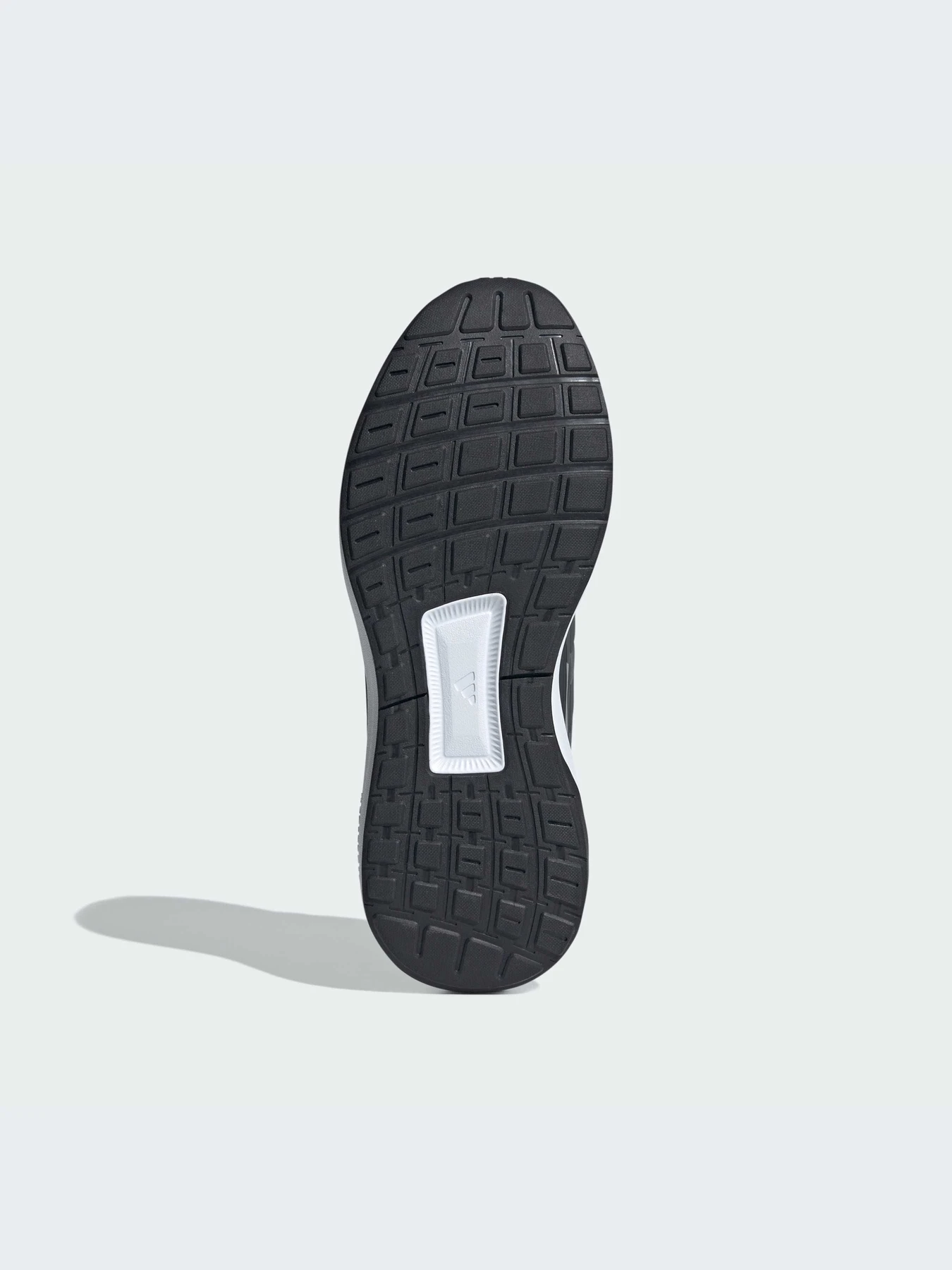 Кроссовки Adidas модель IG4396 Кроссовки Adidas модель IG4396 Фото