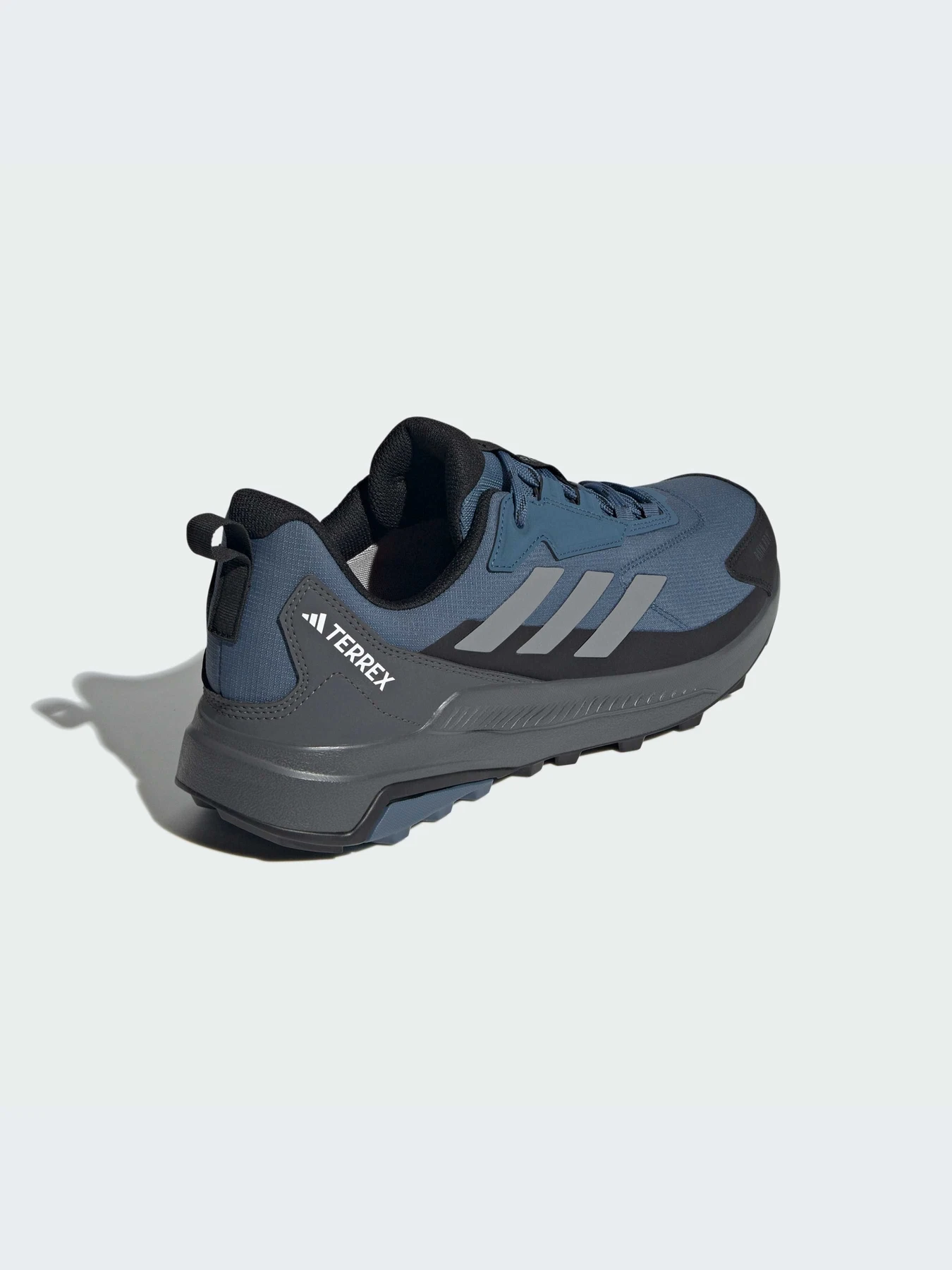 Кроссовки Adidas модель ID5487 Фото